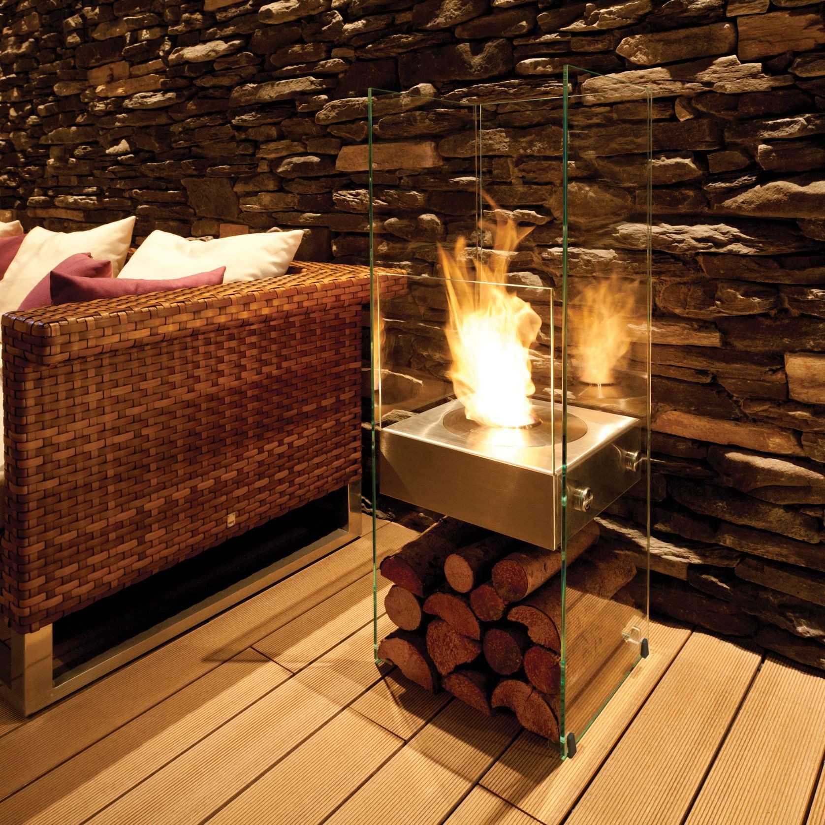 EcoSmart Ghost Bioethanol Fireplace gallery detail image