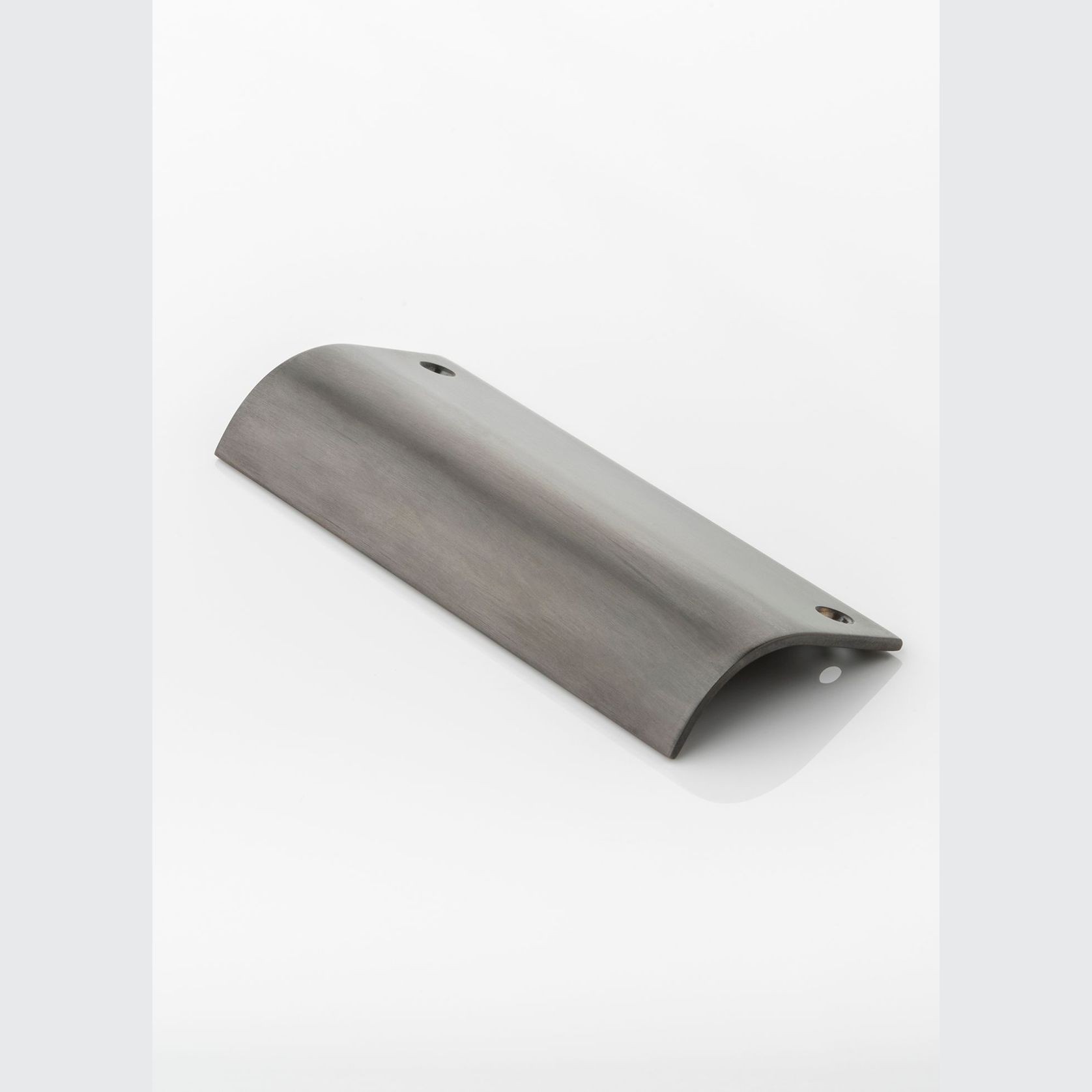 Joseph Giles Edge Pull Handle Collection gallery detail image