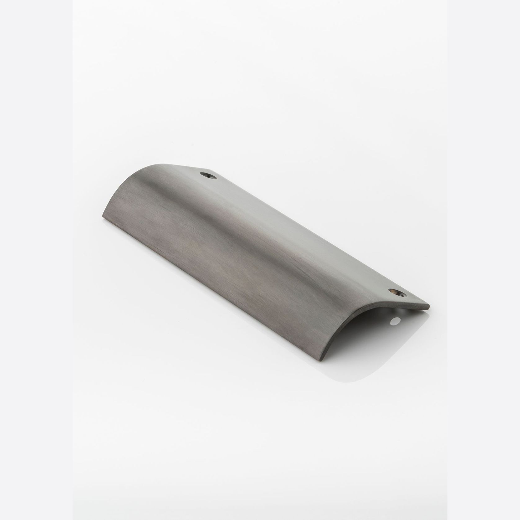 Joseph Giles Edge Pull Handle Collection gallery detail image