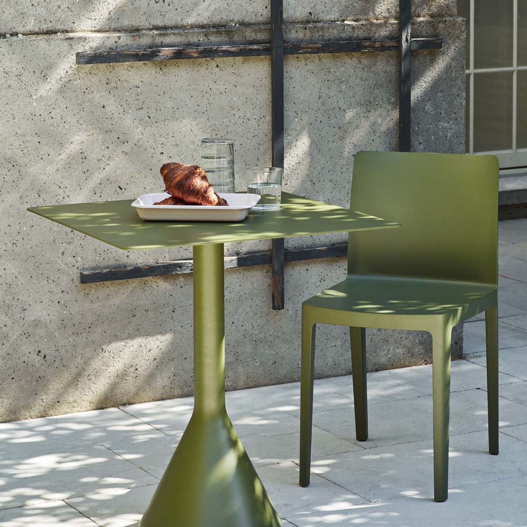 Elementaire Chair by HAY gallery detail image