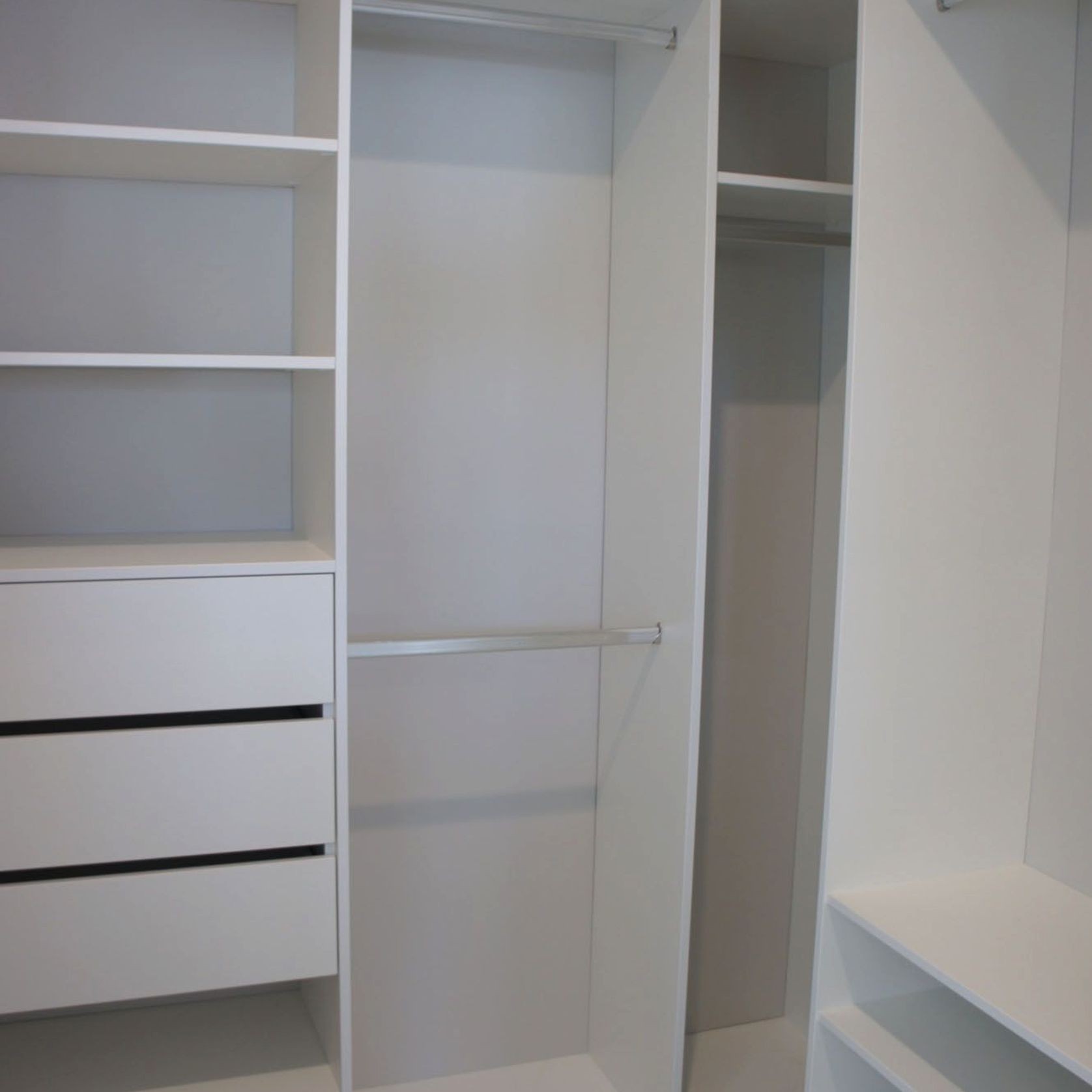 Everyday White Melamine Built-In Wardrobe gallery detail image