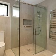 Custom Frameless Glass Showers gallery detail image