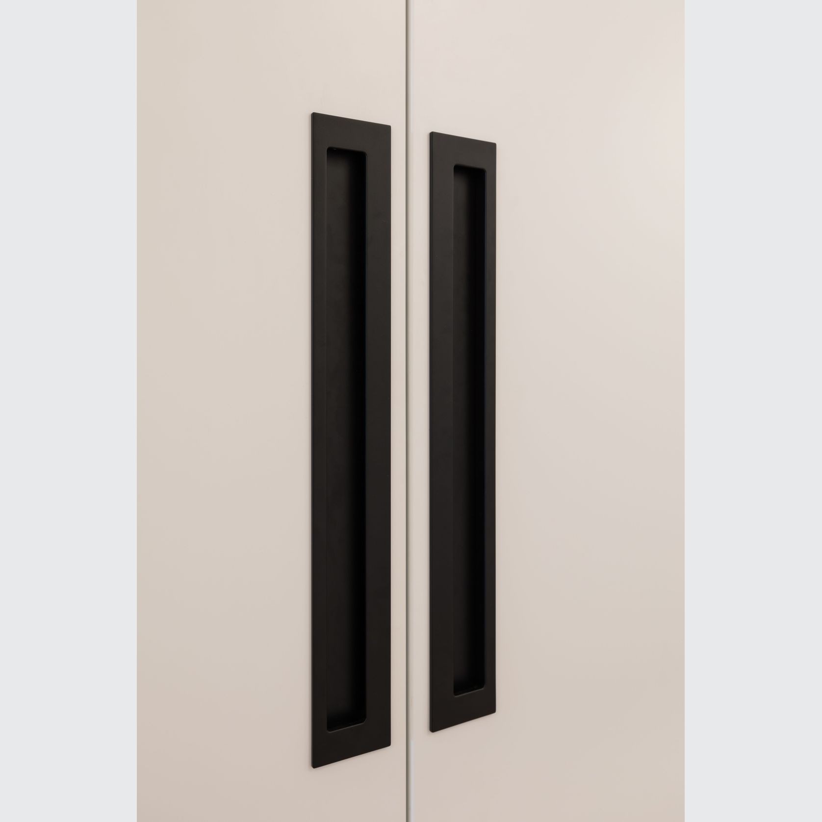 Flush Pull Series gallery detail image