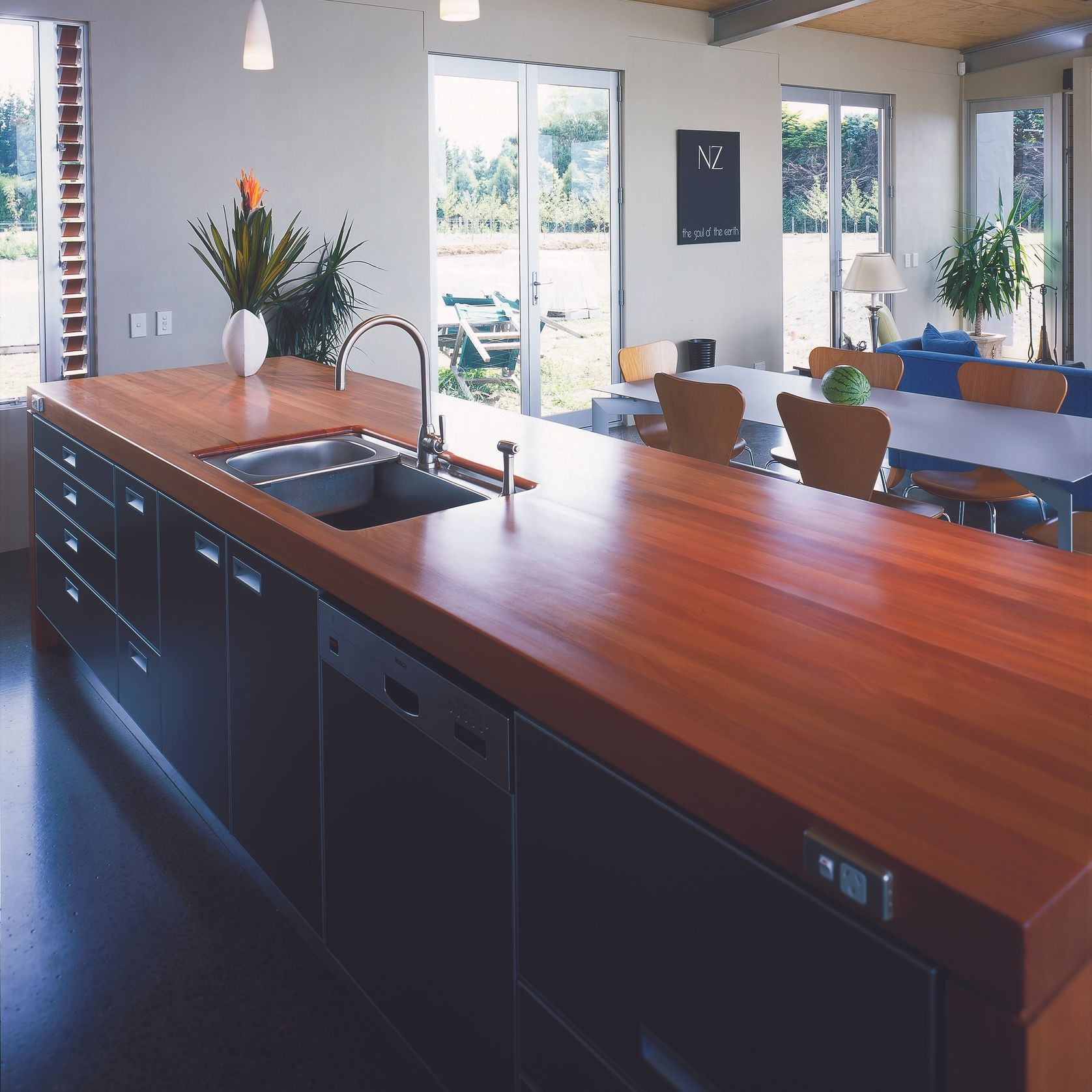 Generation IV Benchtops gallery detail image