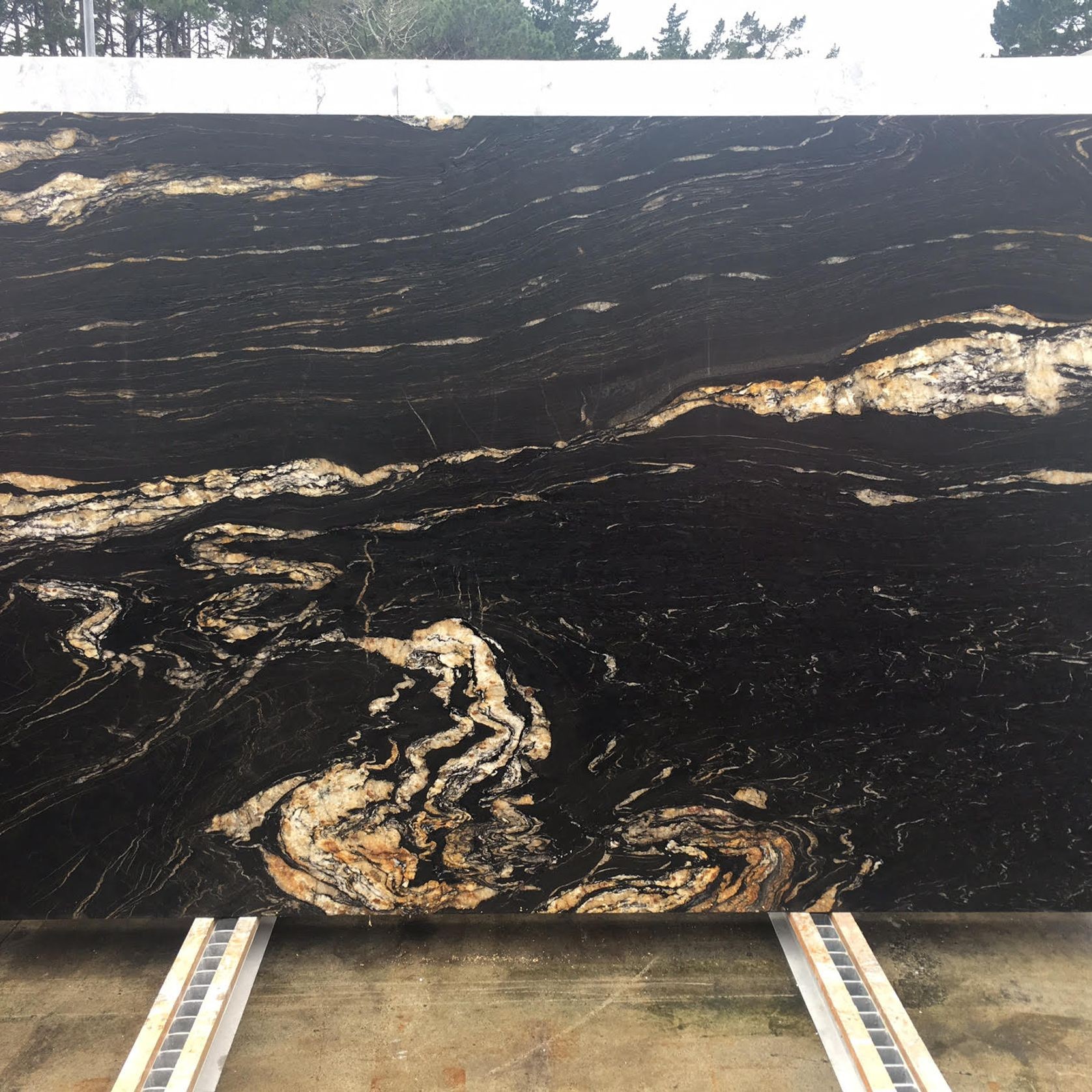 Granite Slabs gallery detail image