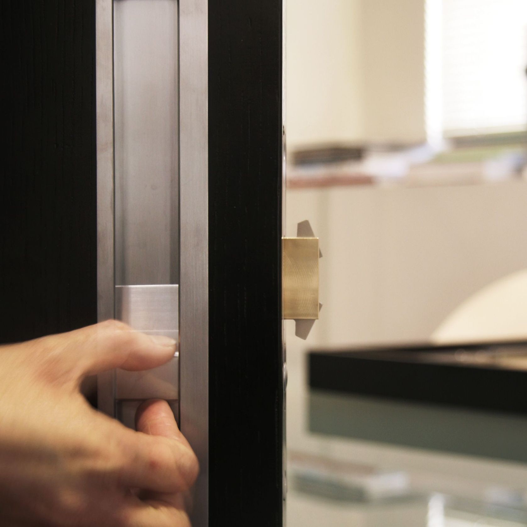 HB1650 Off-Set Lock Set for Sliding and Hinge Doors gallery detail image