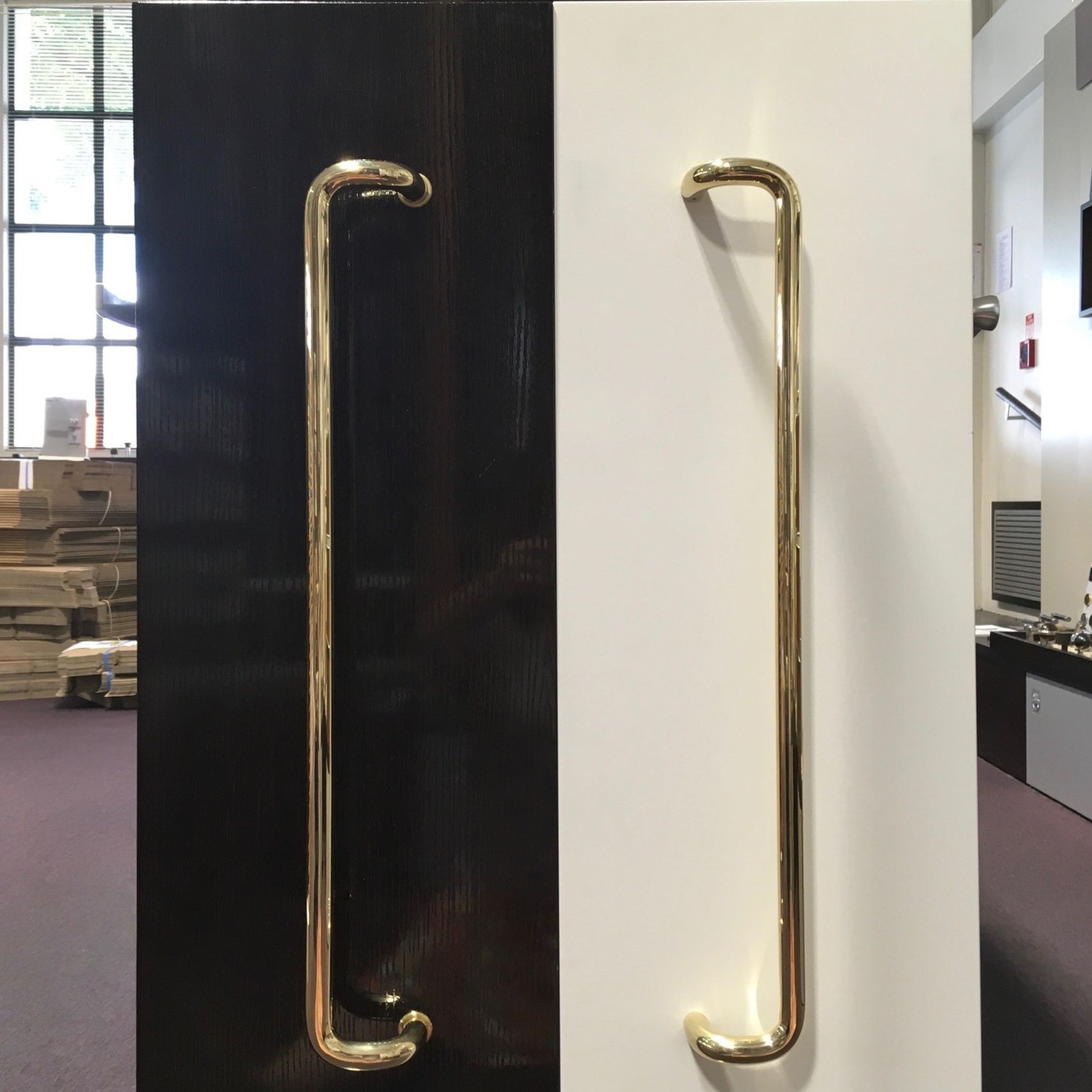 HB2247 600mm Off-Set D Pull gallery detail image