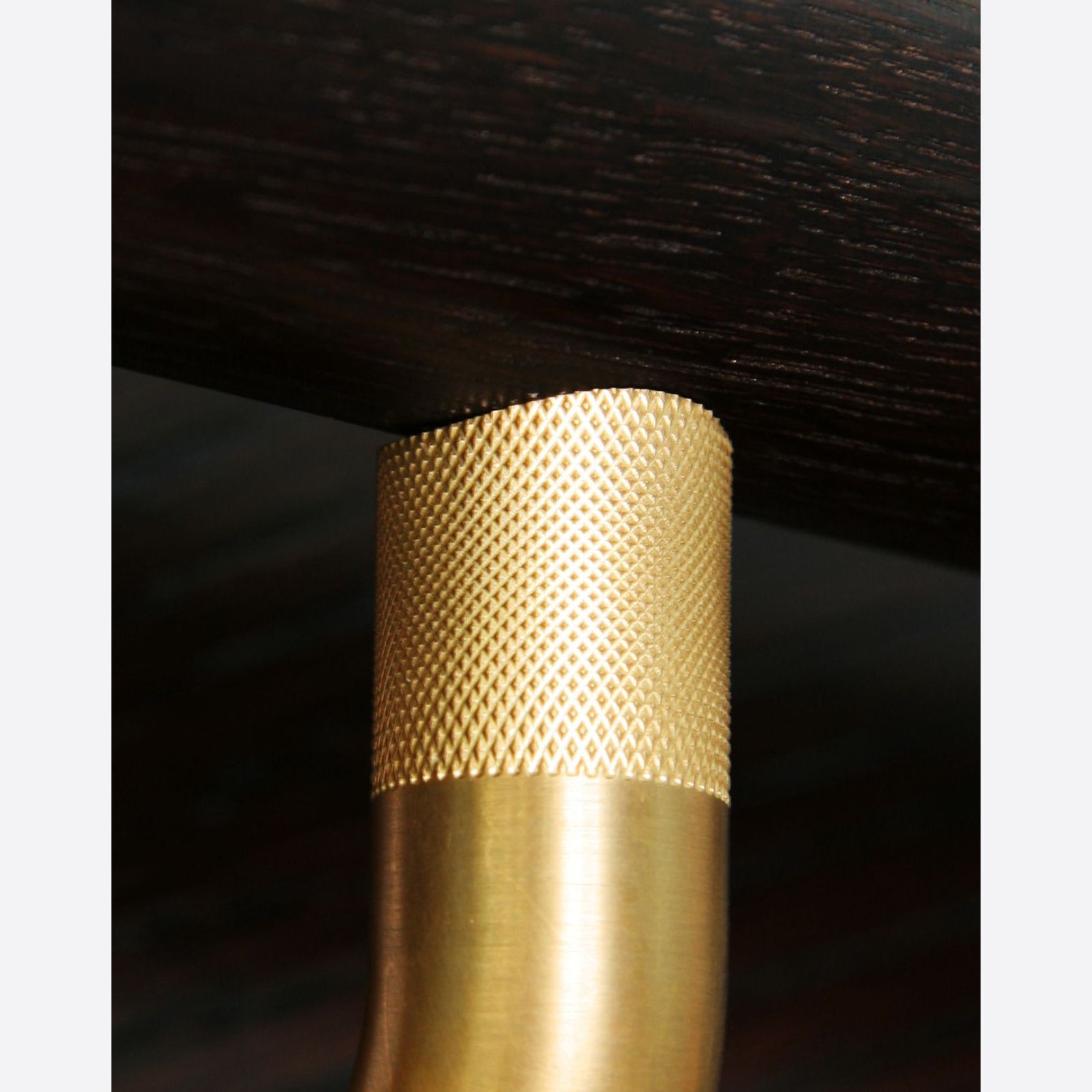HB580 Knurled Solid Bronze Stair Rail Bracket for Handrails gallery detail image
