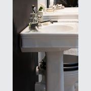 Lonsdale 550 and 650 basin gallery detail image