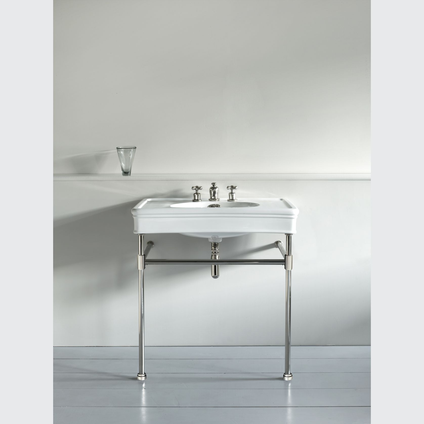 Lonsdale 860 basin gallery detail image
