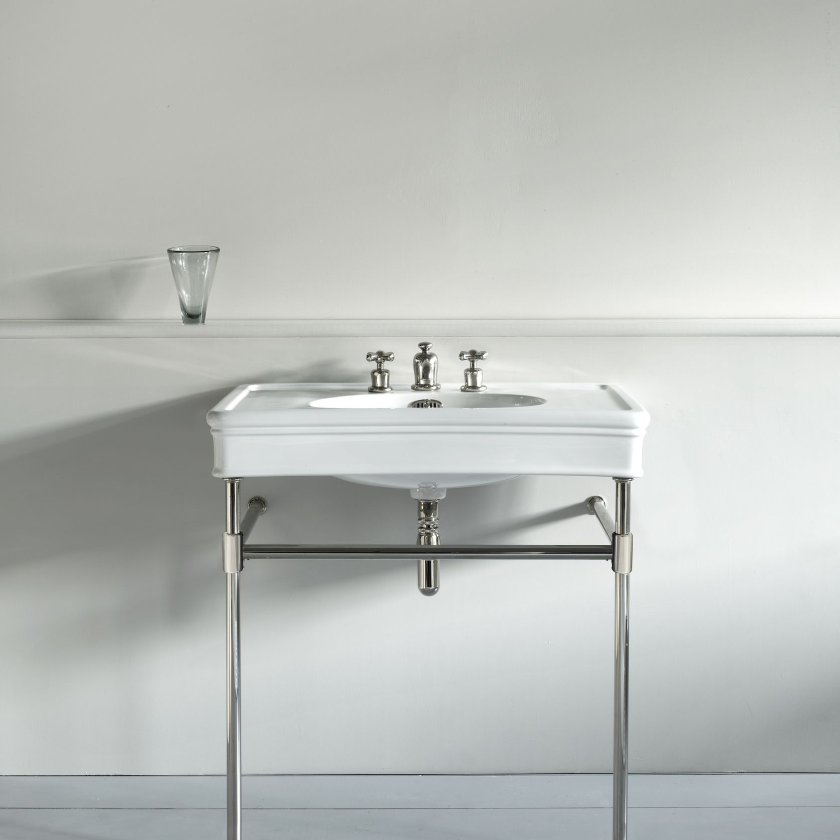 Lonsdale 860mm Basin on Metal Basin Stand gallery detail image