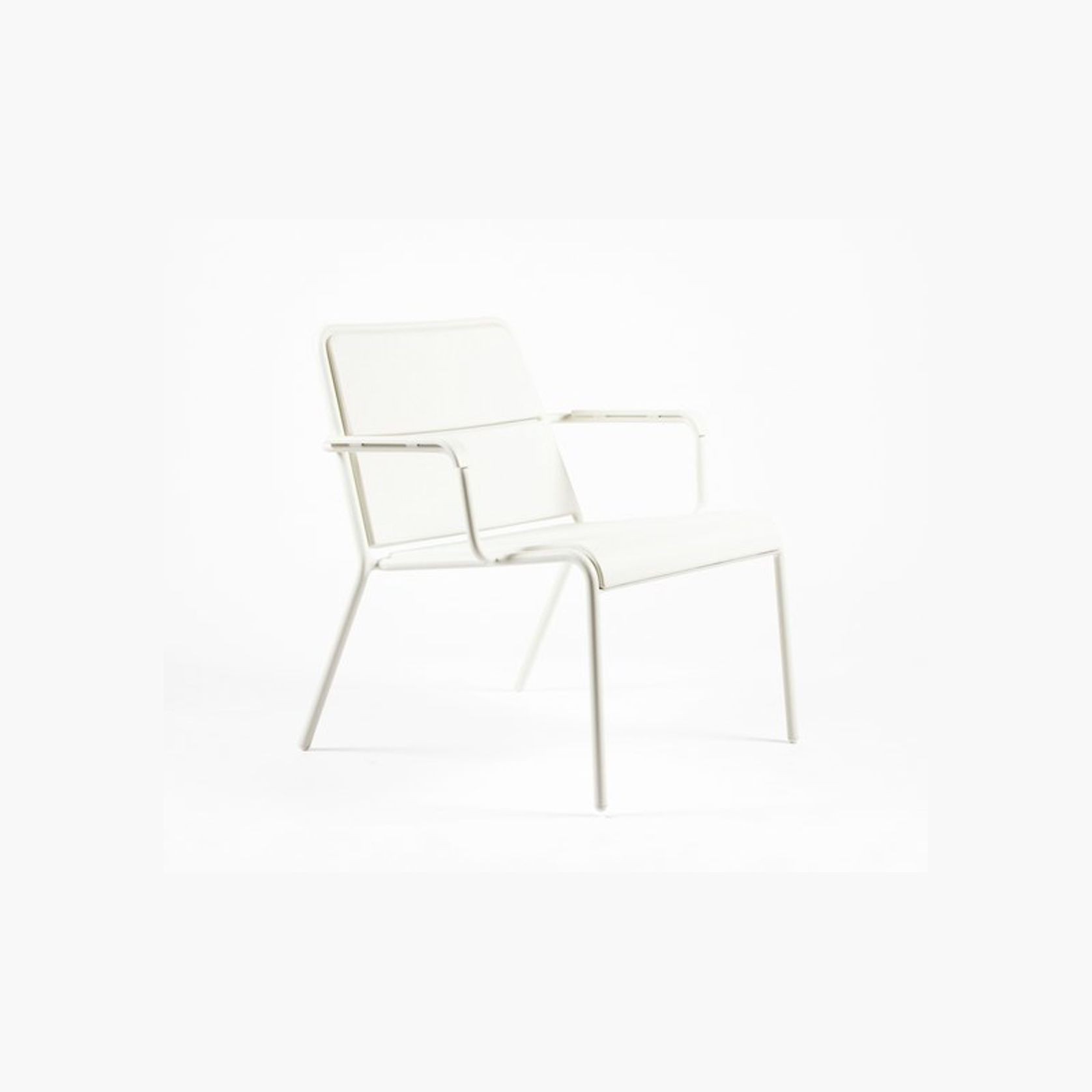 Maiori A600 Outdoor Aluminium Low Armchair gallery detail image