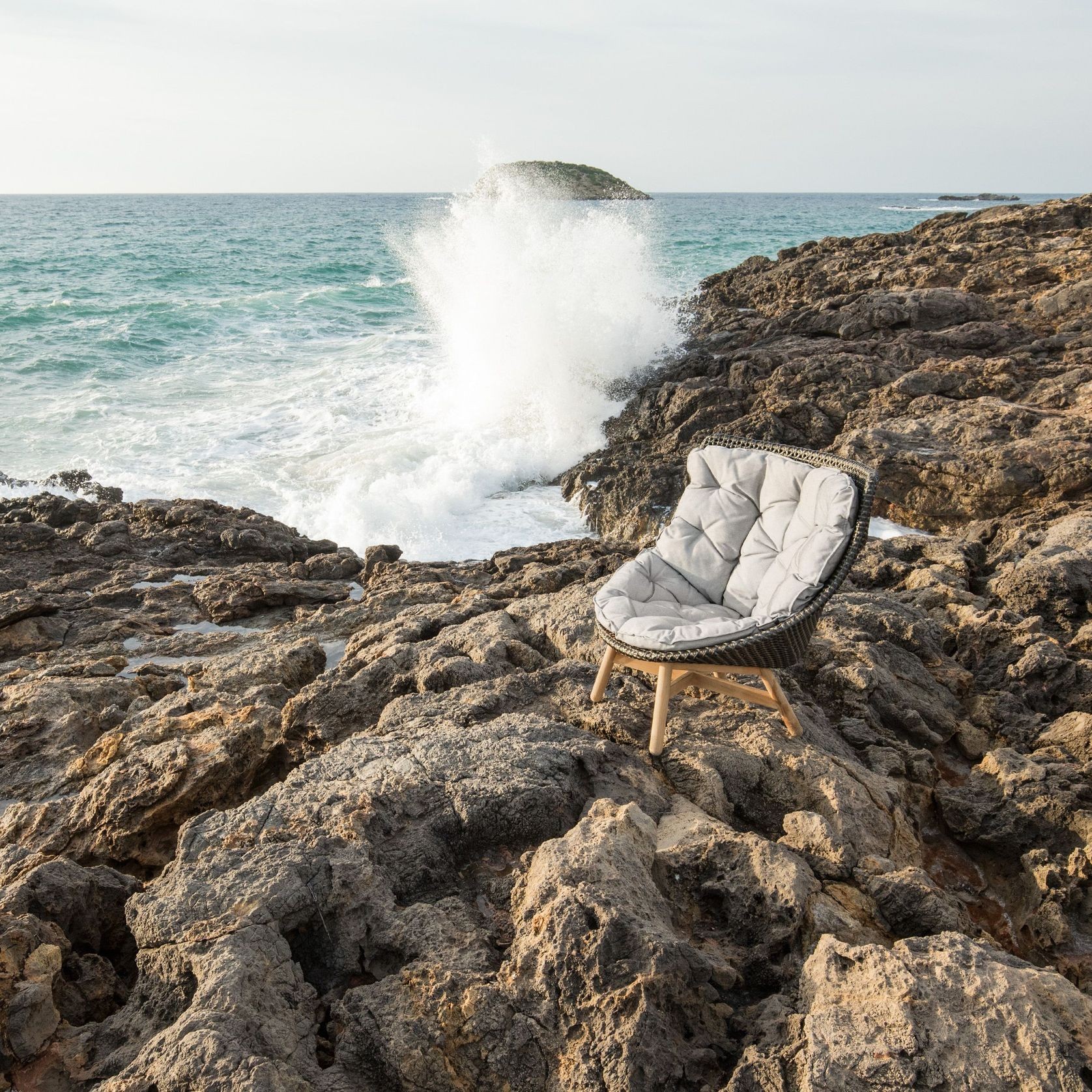 Mbrace wing chair by DEDON gallery detail image