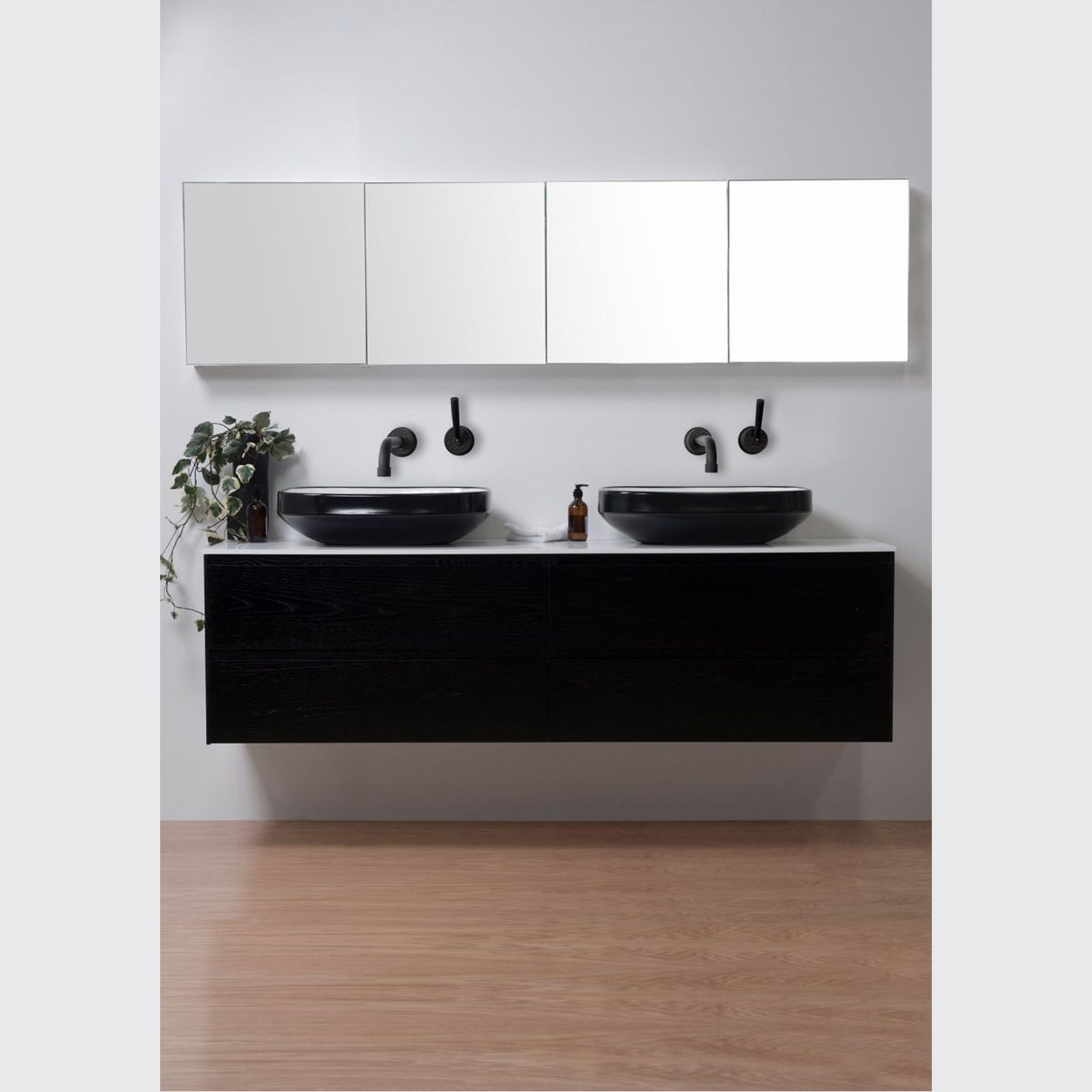 Moode Vanity By Michel Cesar gallery detail image