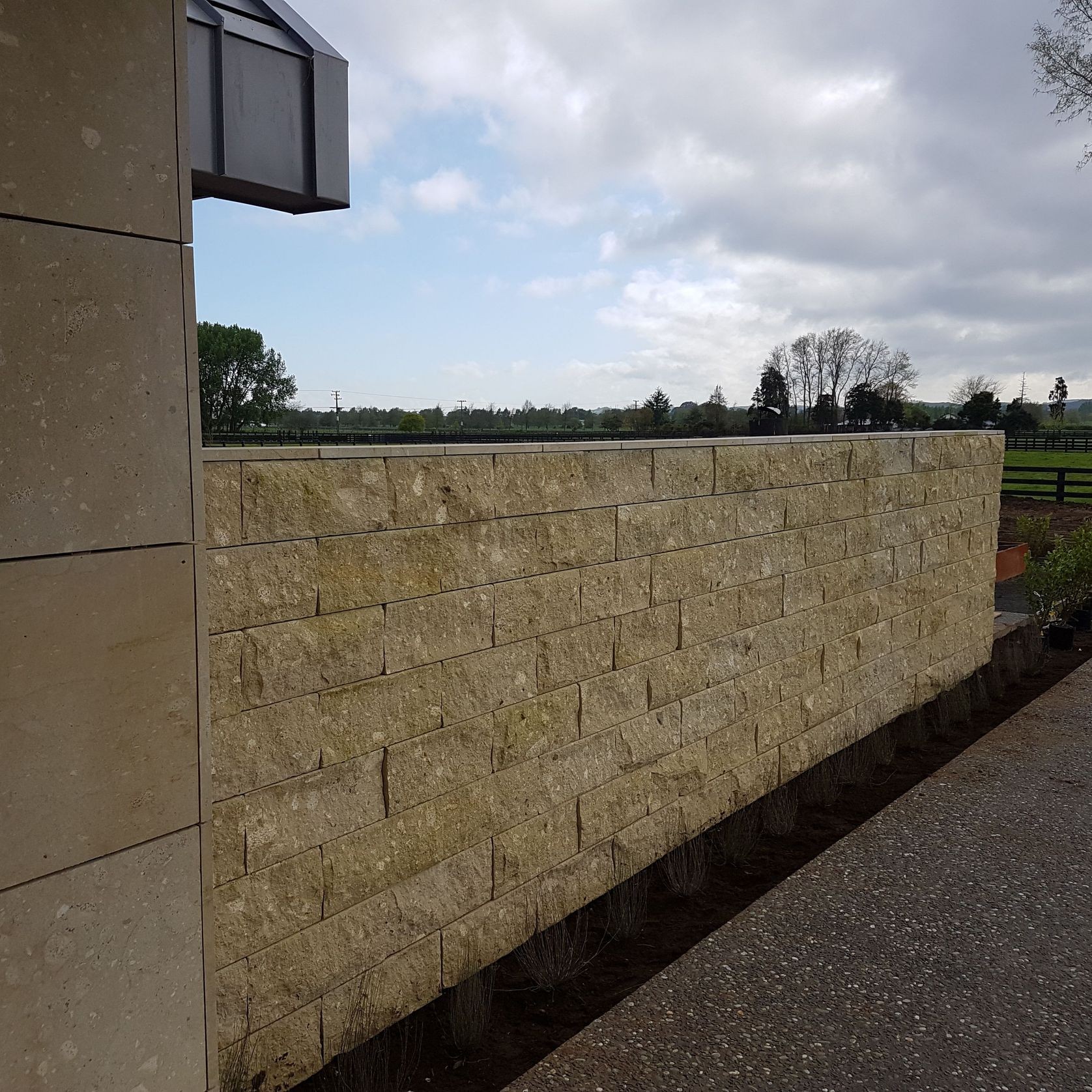 Natural Stone Wall Solutions gallery detail image