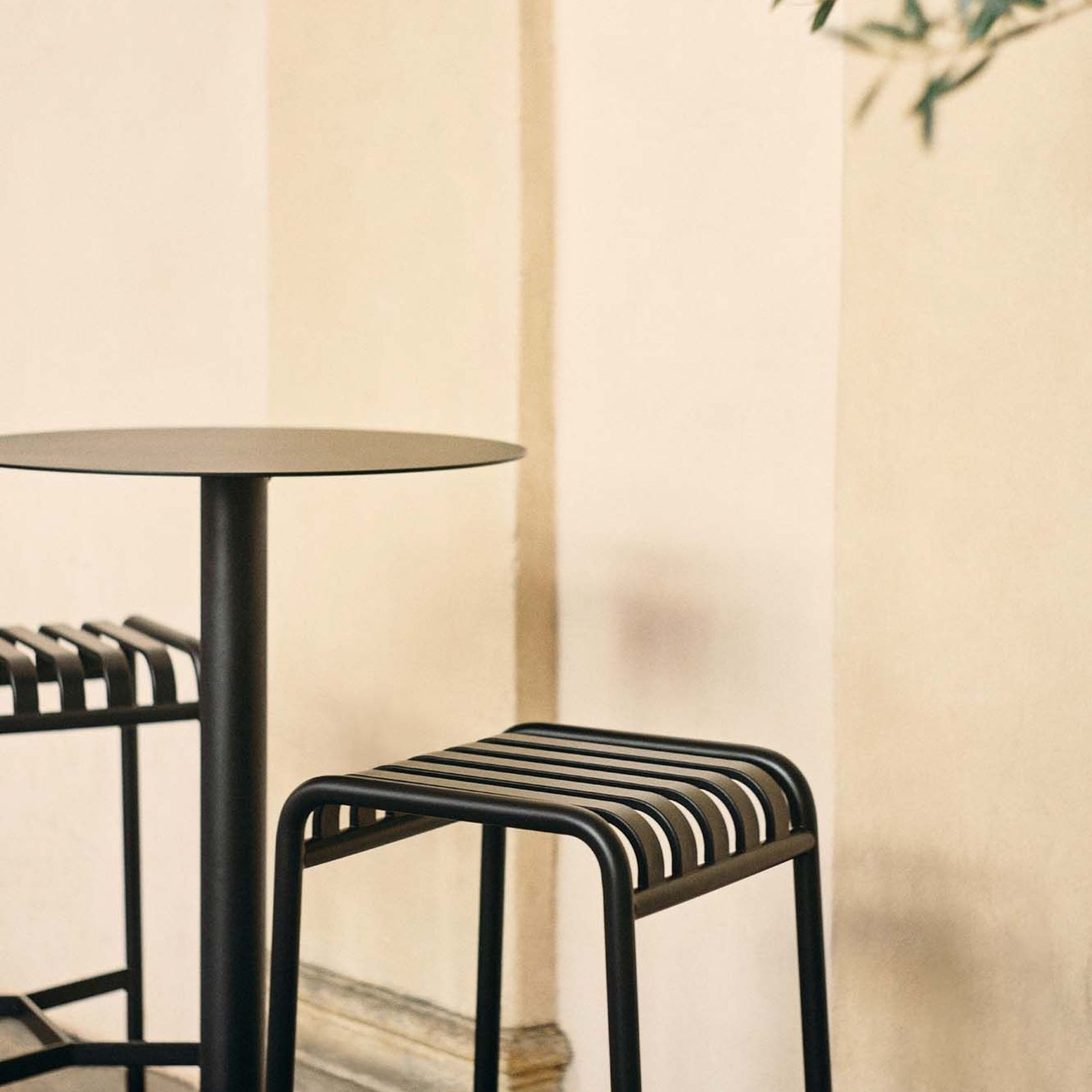 Palissade Barstool by HAY gallery detail image