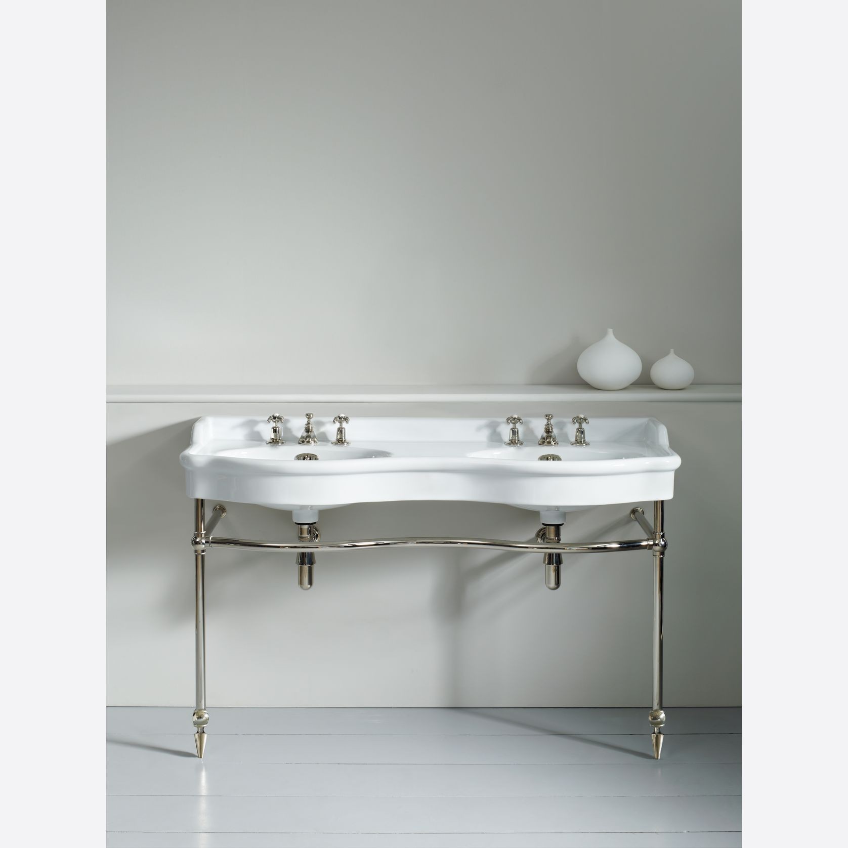 Paris Double Basin gallery detail image