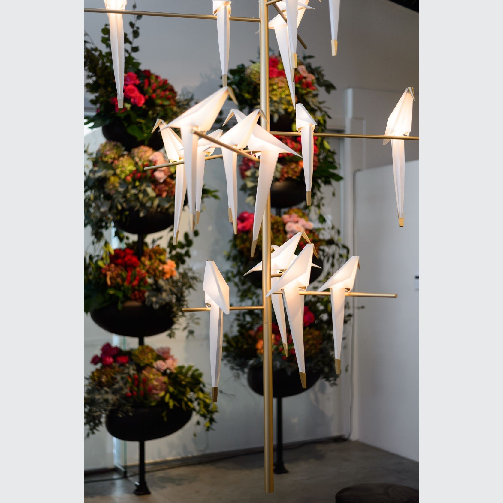 Perch Light Tree by Moooi gallery detail image