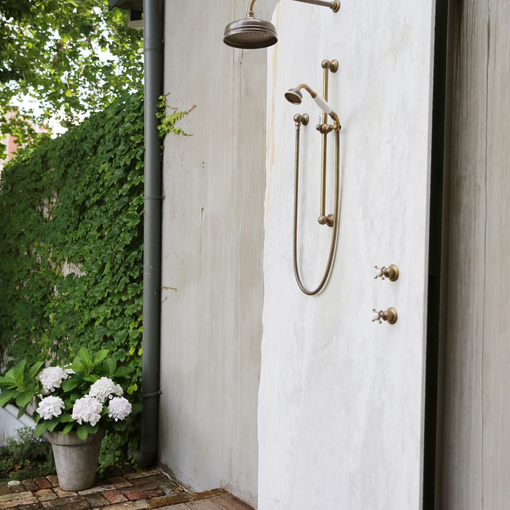 Perrin & Rowe Outdoor Shower gallery detail image