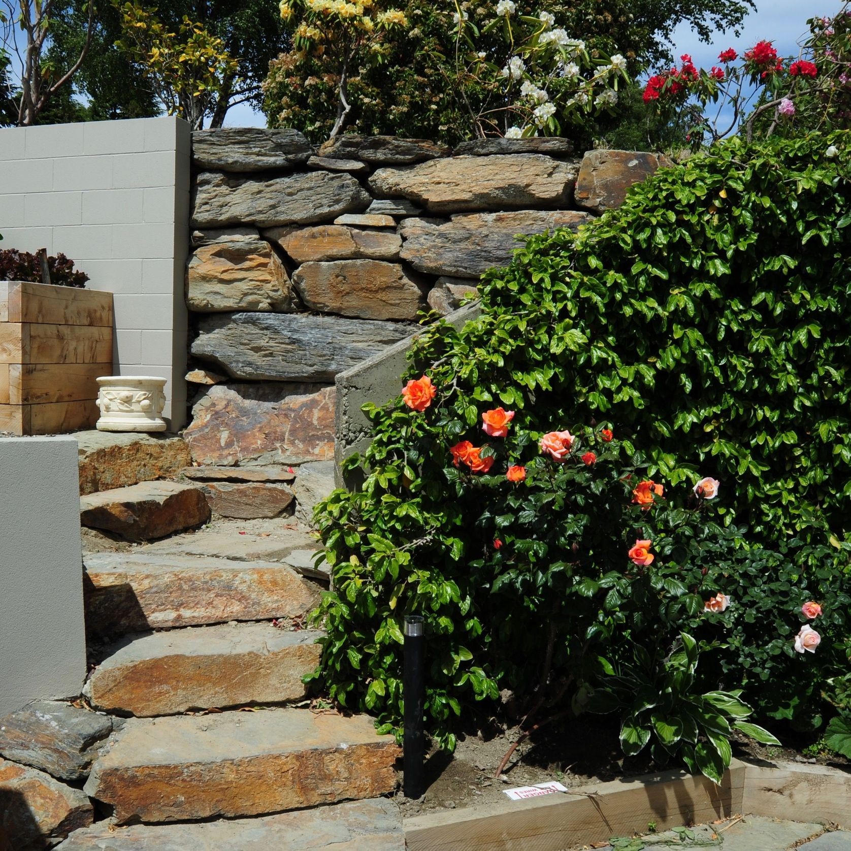 Retaining Wall Rock gallery detail image