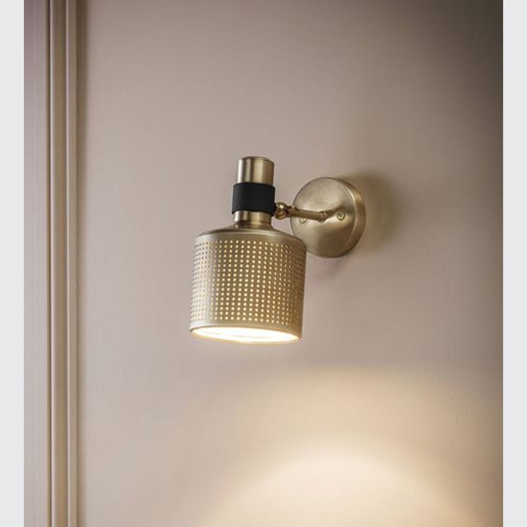 Riddle Wall Light – Single gallery detail image