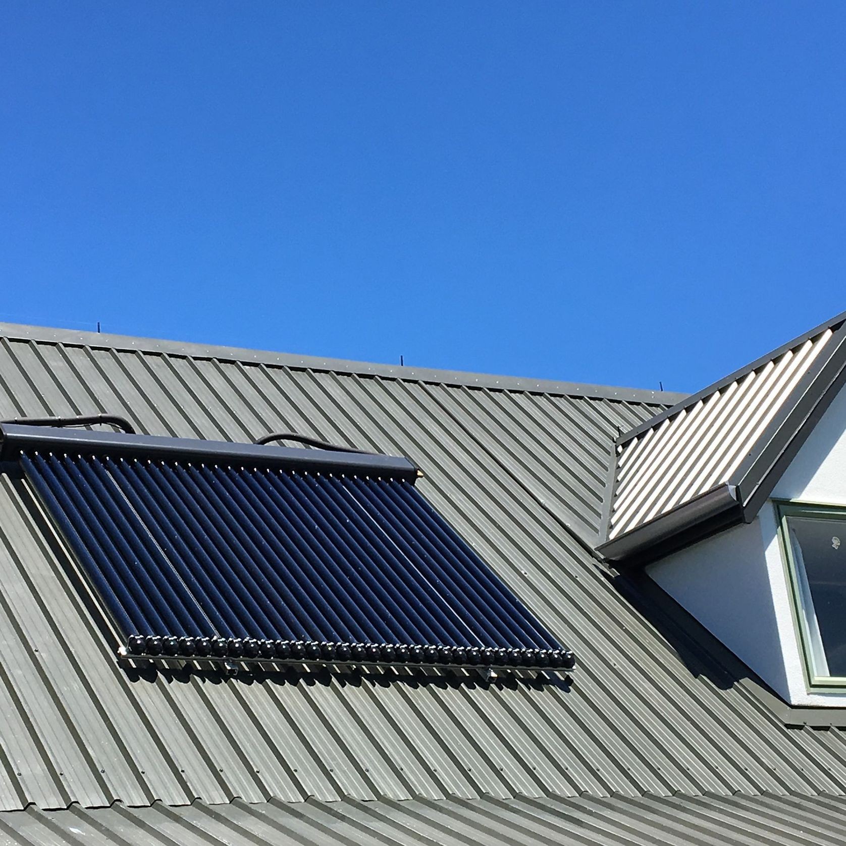 Apricus Residential Solar Hot Water Systems ArchiPro NZ