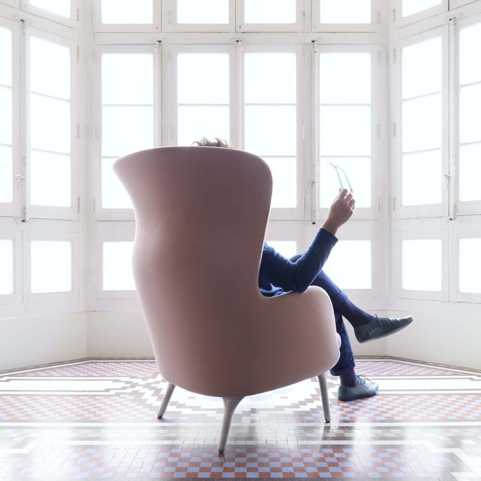 Ro Chair by Fritz Hansen gallery detail image