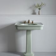 Rockwell Basin on Pedestal gallery detail image