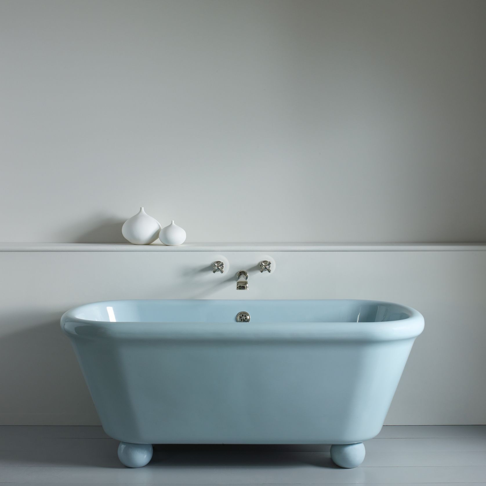 Rockwell Bath with Feet gallery detail image