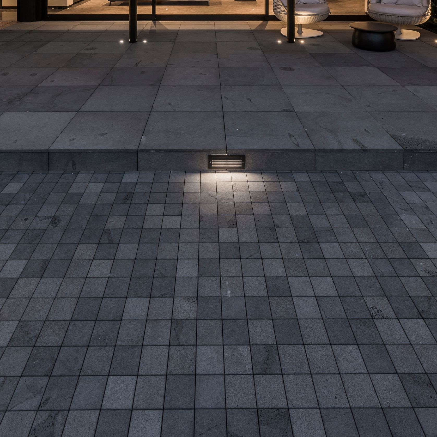 Bluestone Paving gallery detail image