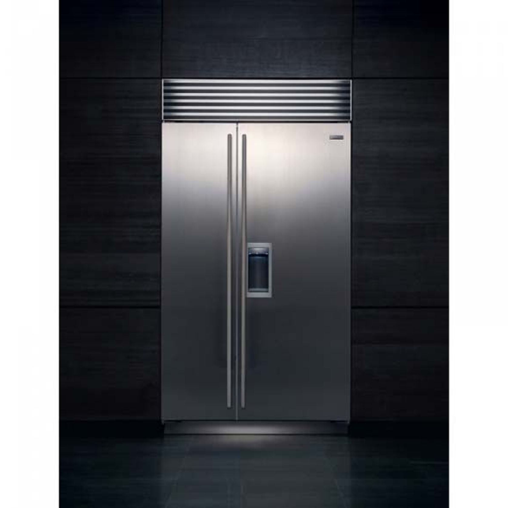 Sub-Zero Built In Side-By-Side Fridge with Dispensor gallery detail image