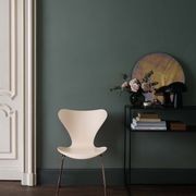Series 7 Chair by Fritz Hansen gallery detail image