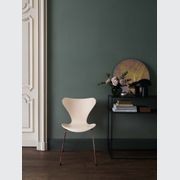 Series 7 Chair by Fritz Hansen gallery detail image