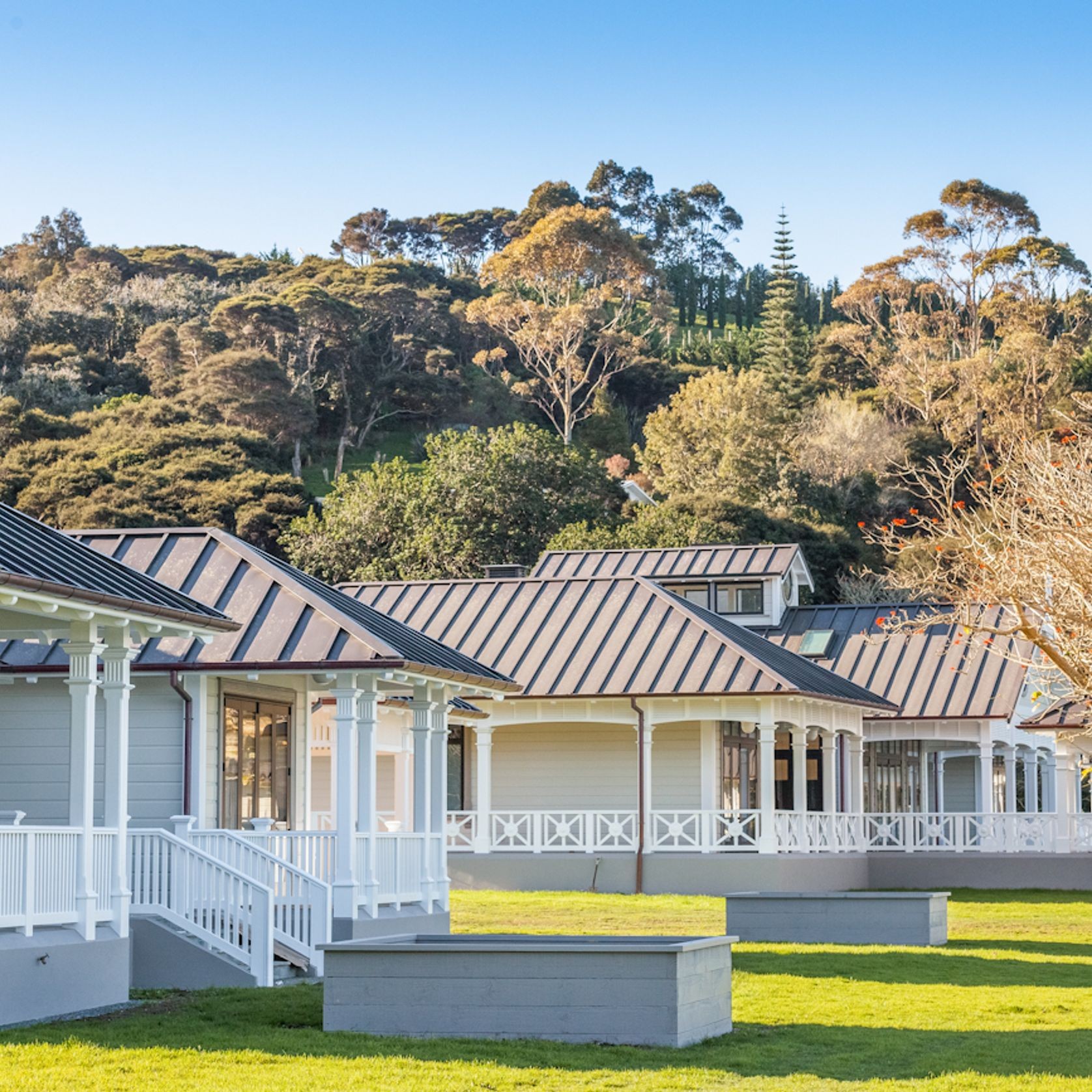 Smart Tray Standing Seam Roofing gallery detail image