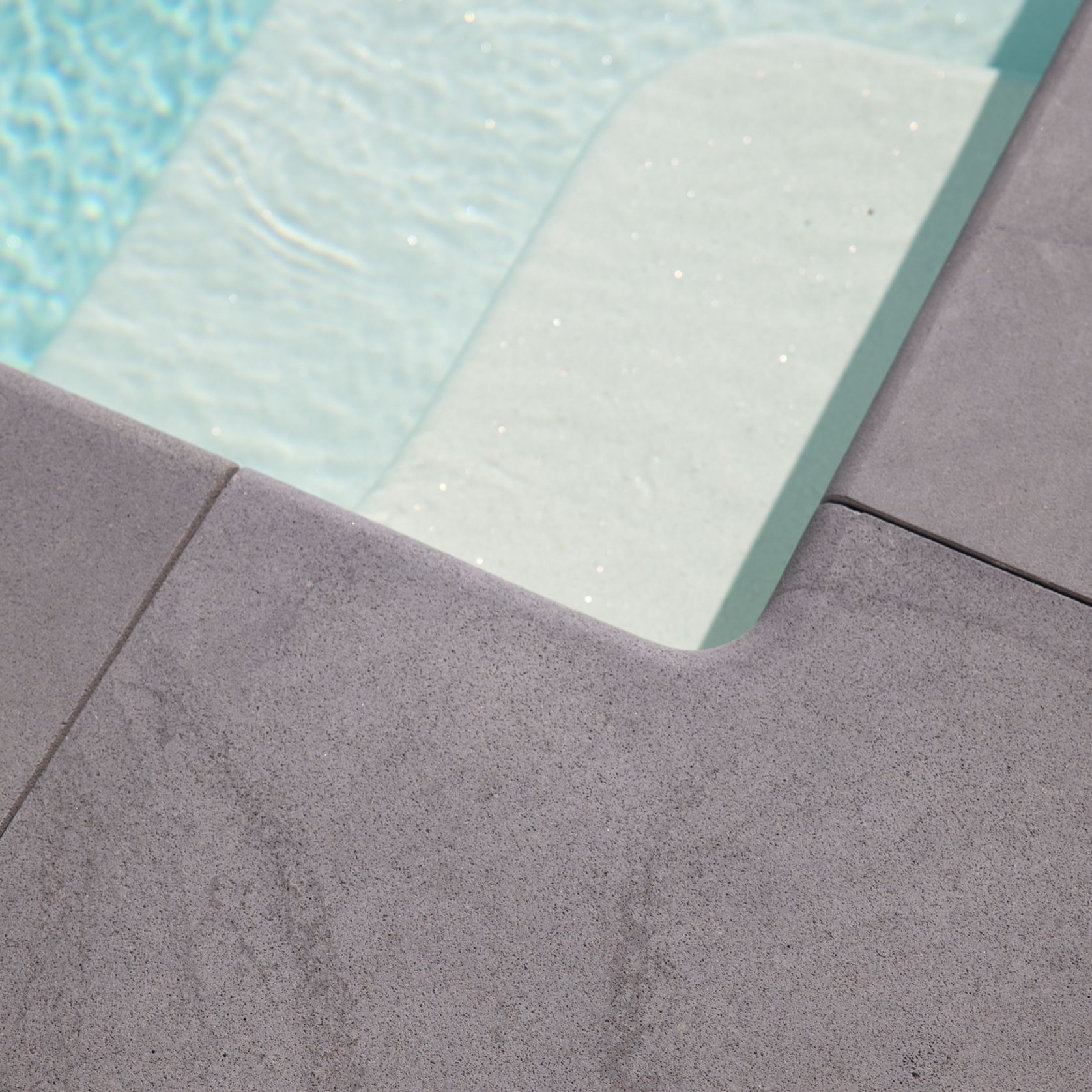 Bluestone Pool Coping gallery detail image