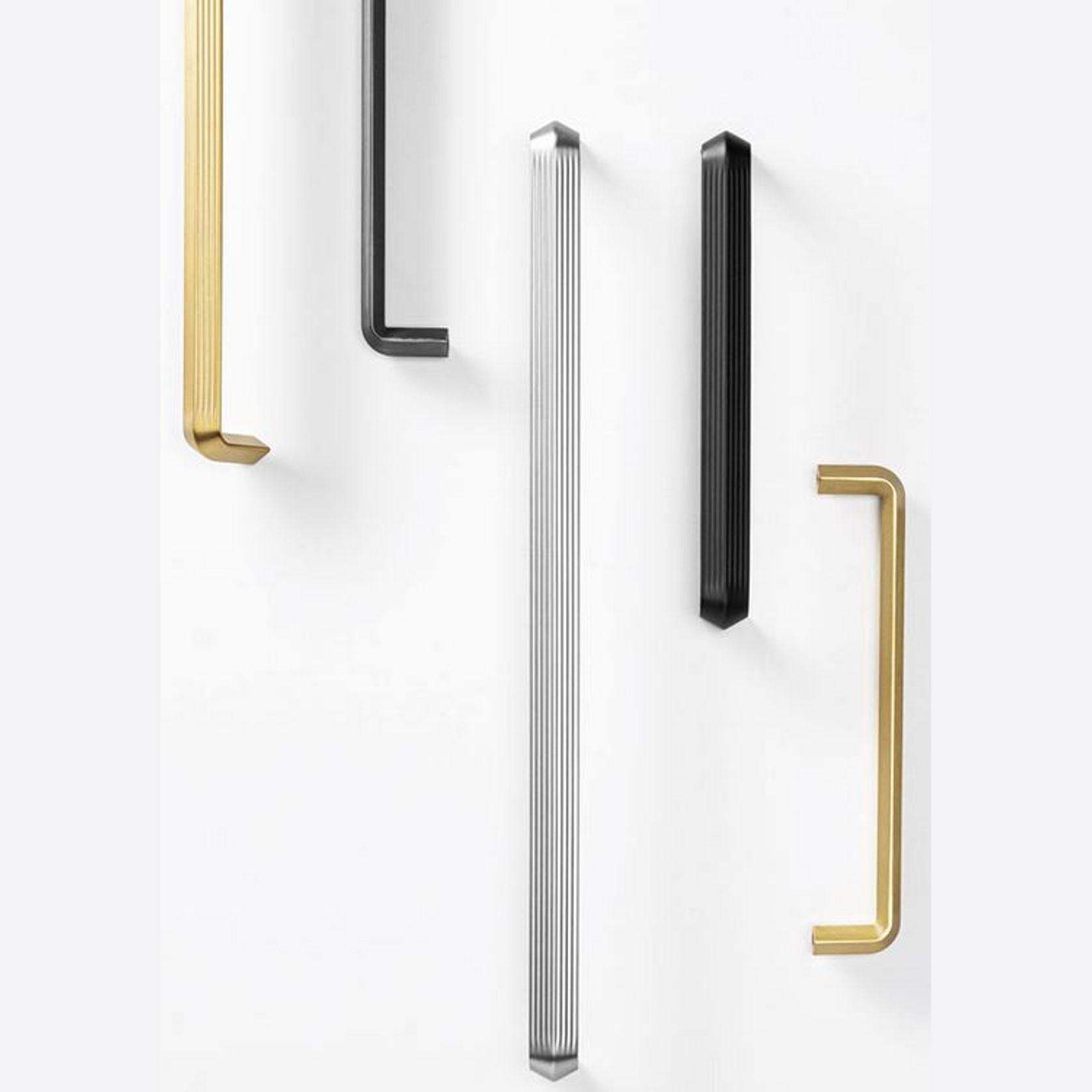 LINES Cabinet Handle gallery detail image