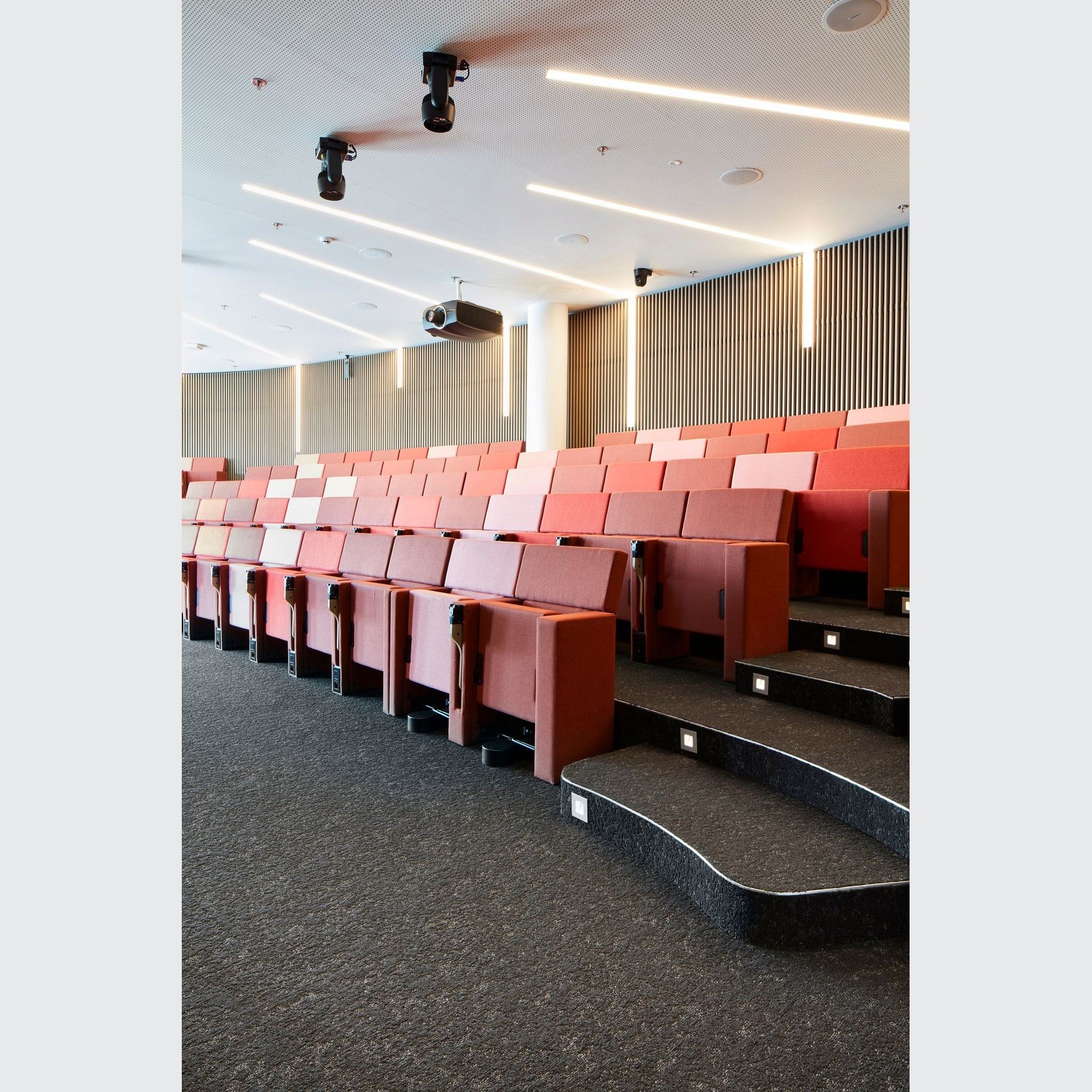 Moss carpet tiles - Handcraft Collection by modulyss® gallery detail image