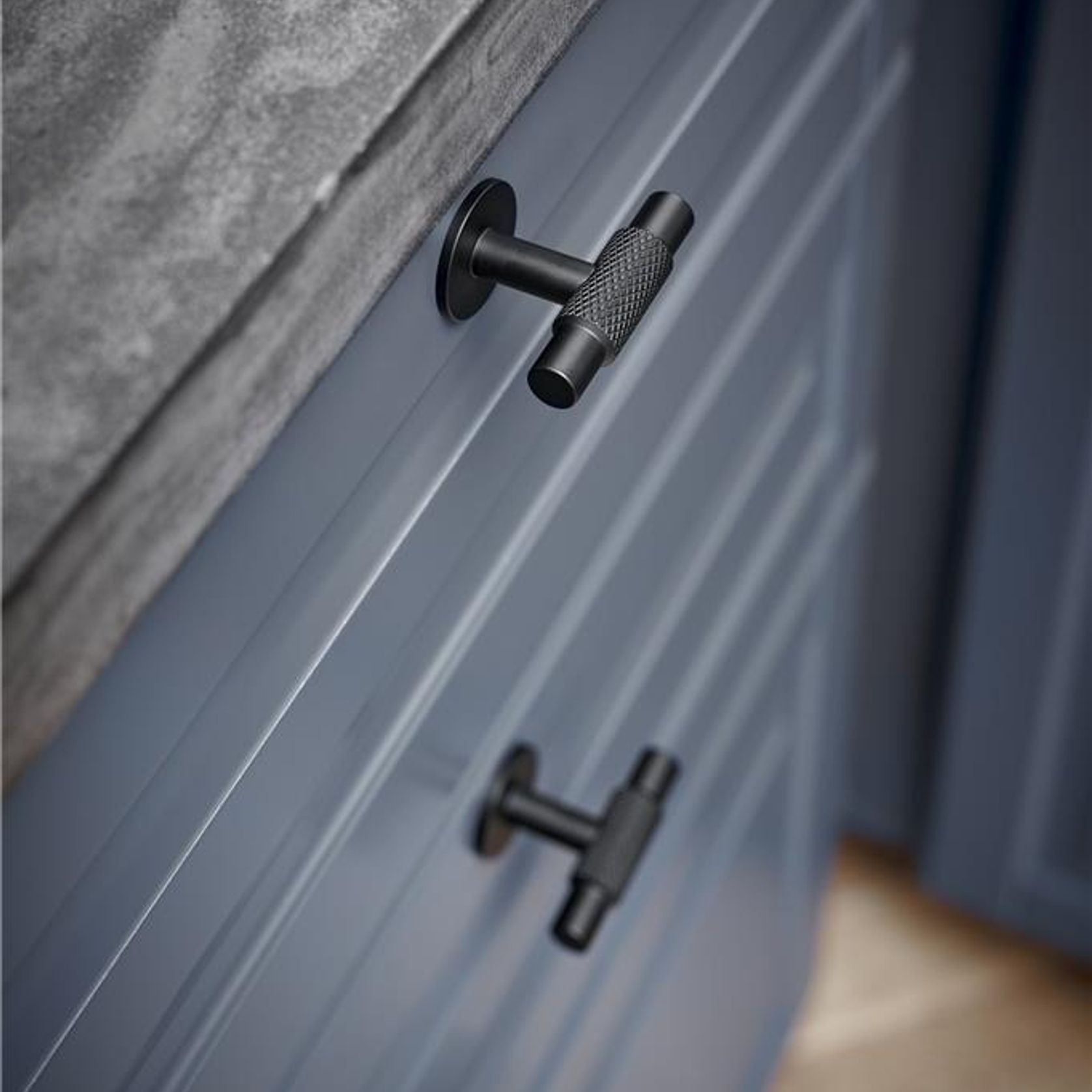 Furnipart Manor T Knob 30mm | Handle gallery detail image