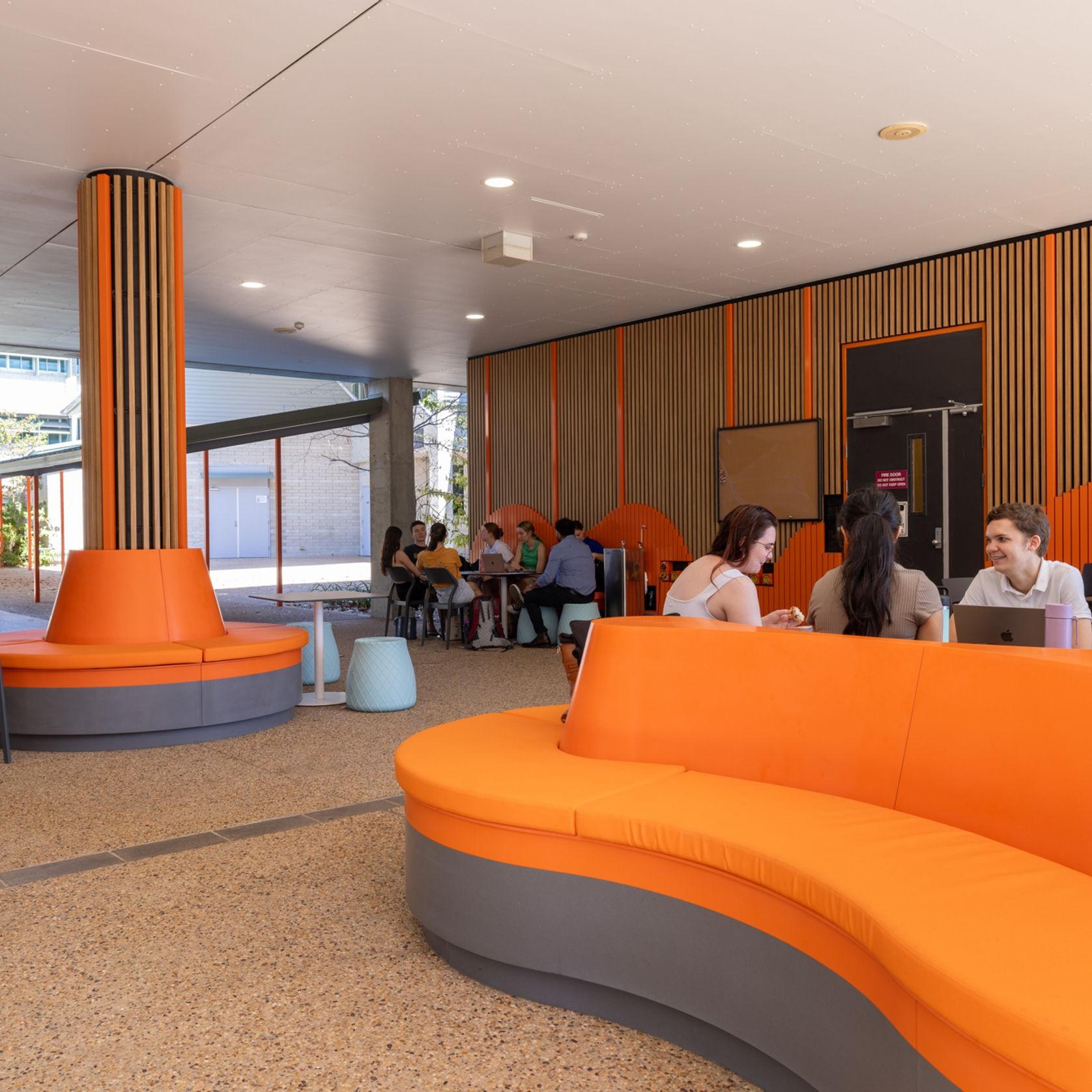 Staron® Solid Surfaces gallery detail image