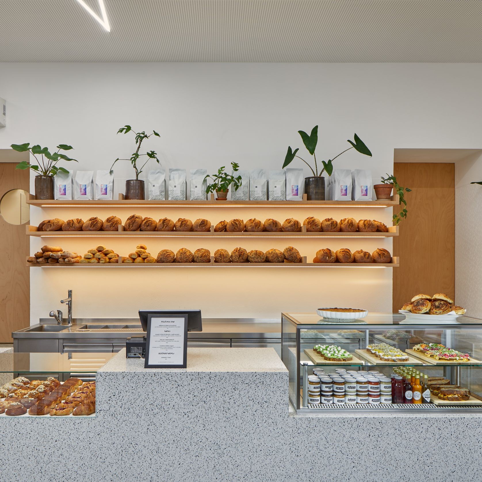 Staron® Solid Surfaces gallery detail image