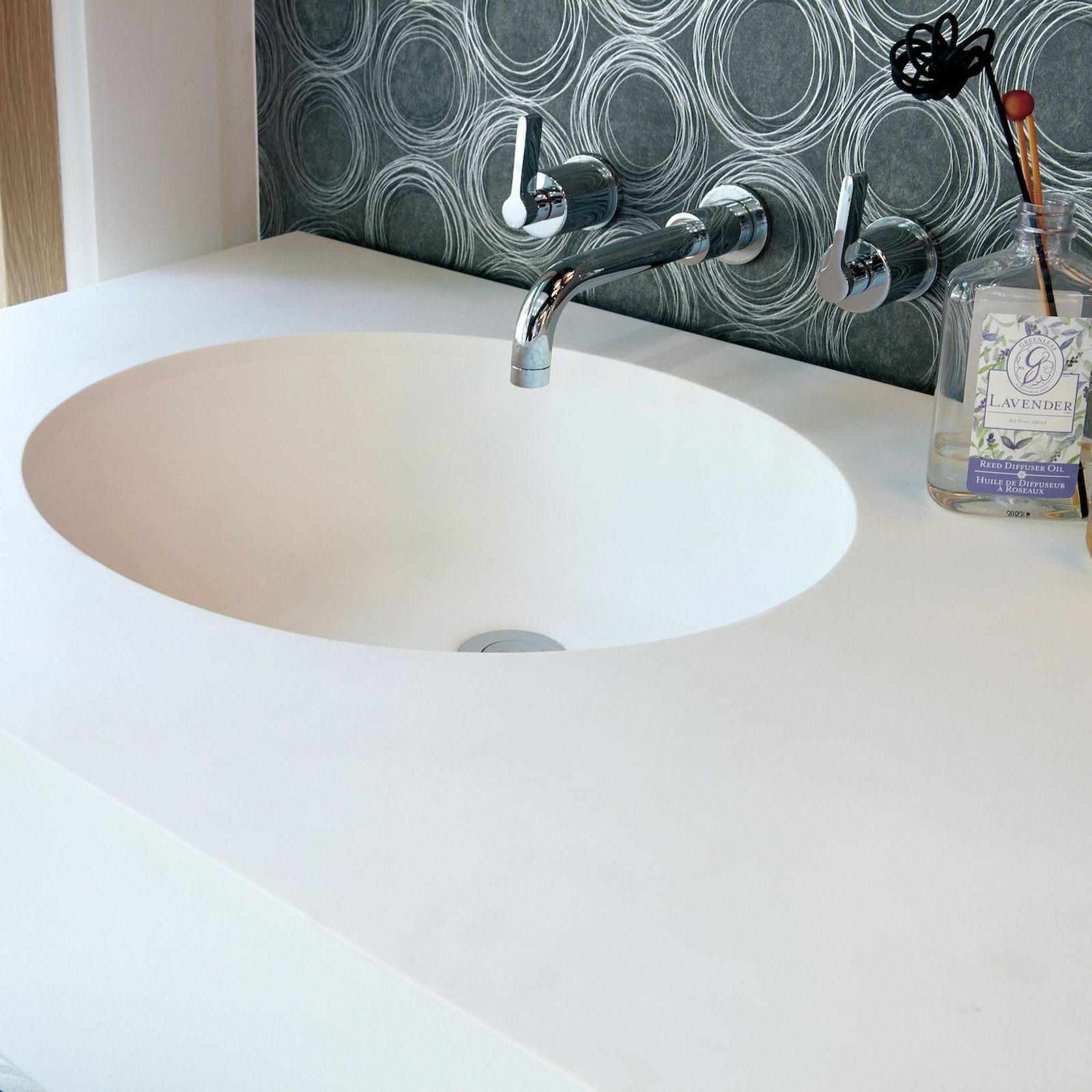 N-White Solid Surface by Hanex gallery detail image