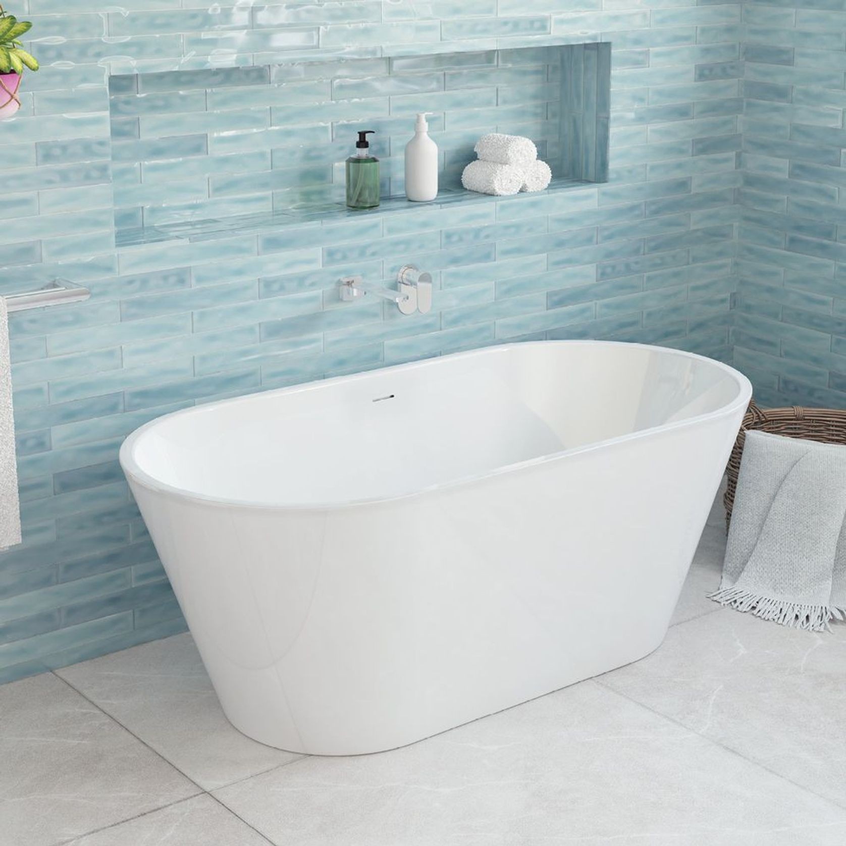 Austin Freestanding Acrylic Bath with Overflow gallery detail image