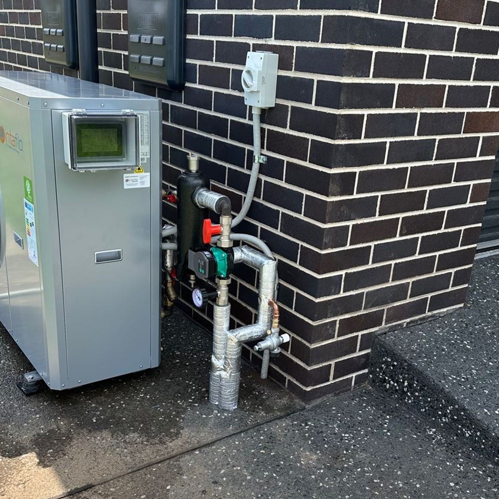Heat Pump Hydronic Heating gallery detail image