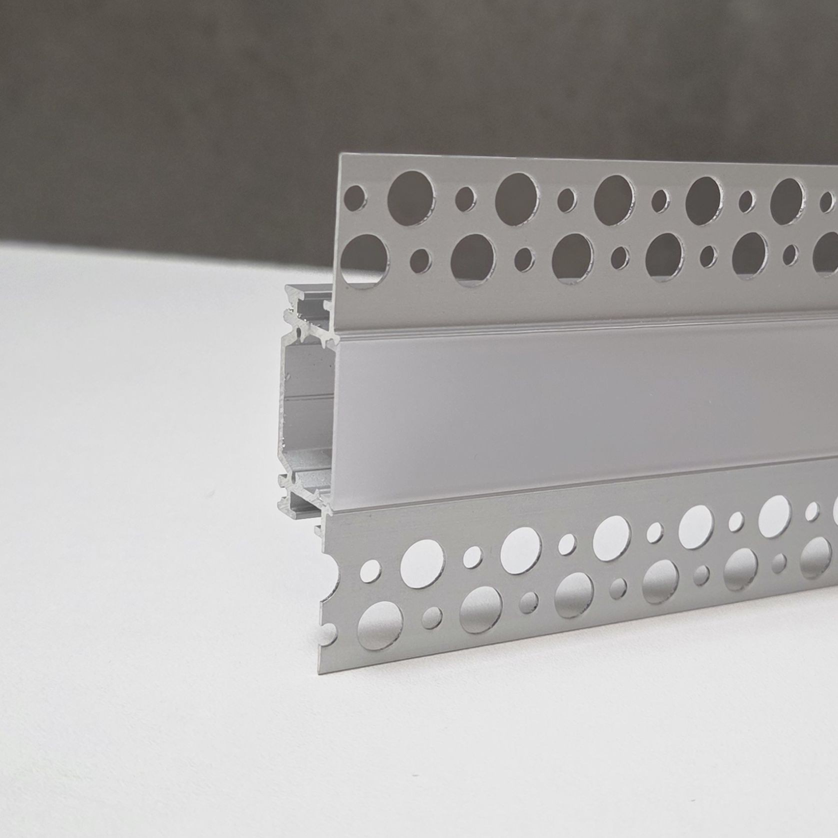 TL010 recessed extrusion for led strip lighting