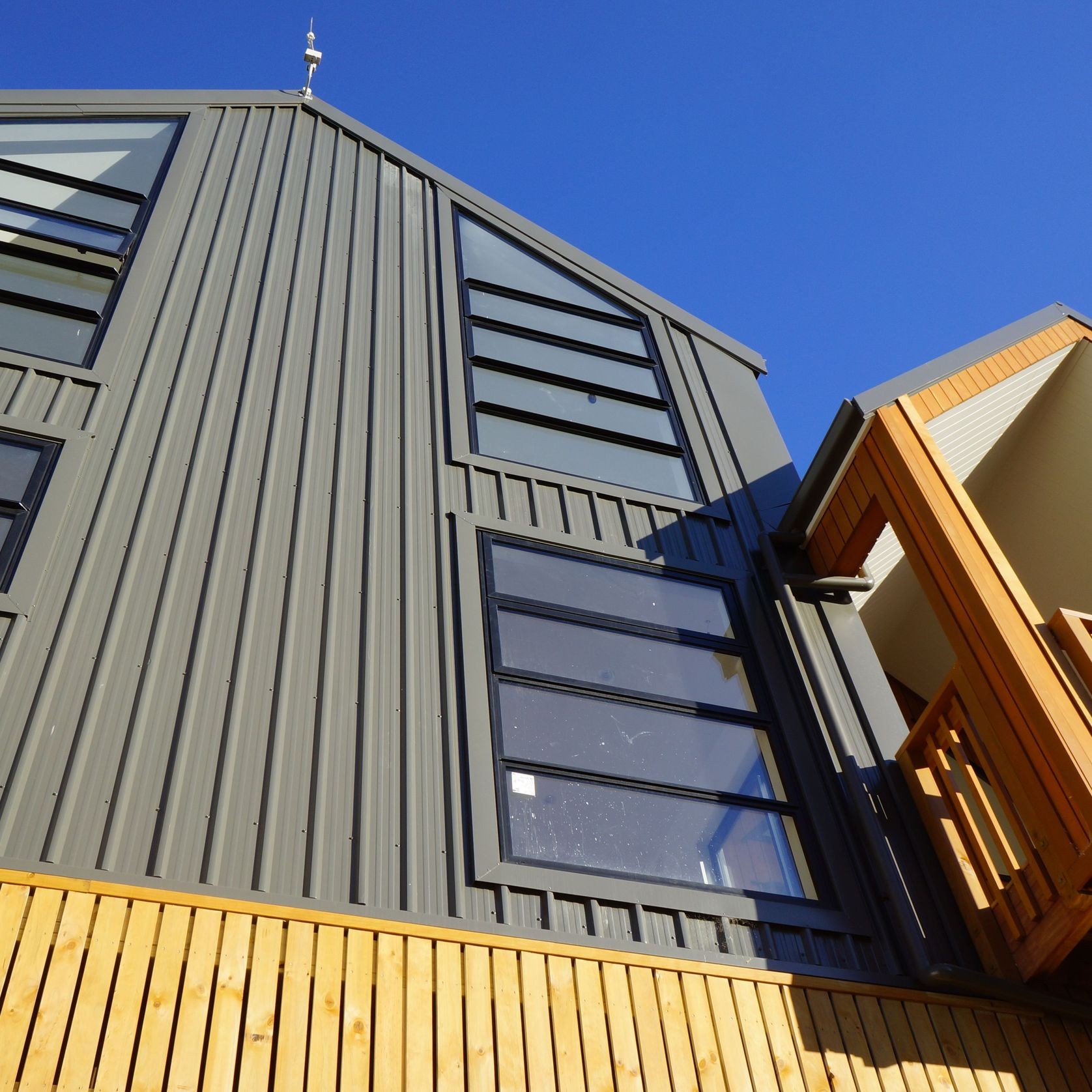 Plumbdek Roofing | Cladding gallery detail image