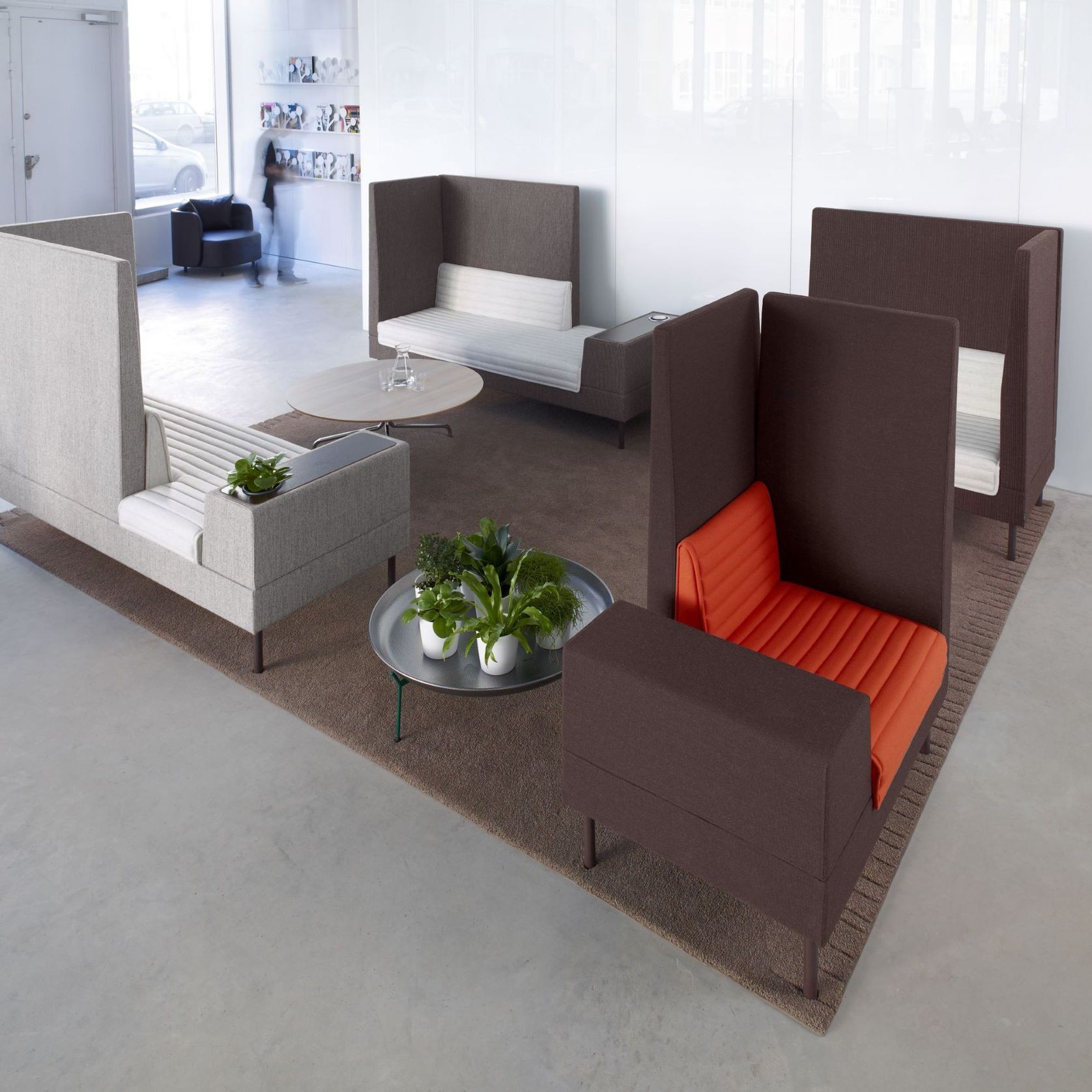 Smallroom Plus, 1500 by Ineke Hans gallery detail image