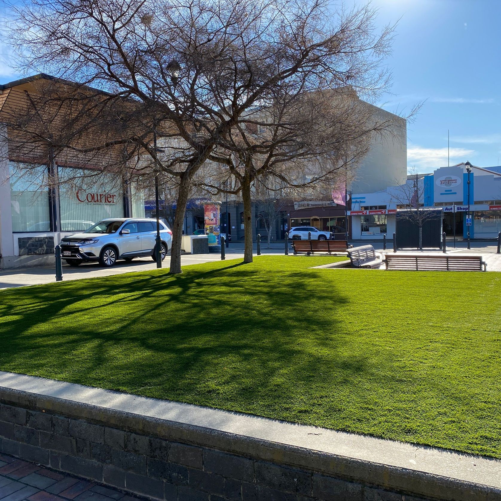 Restaurant Cafe Artificial Turf | Landscaping Grass by SmartGrass gallery detail image