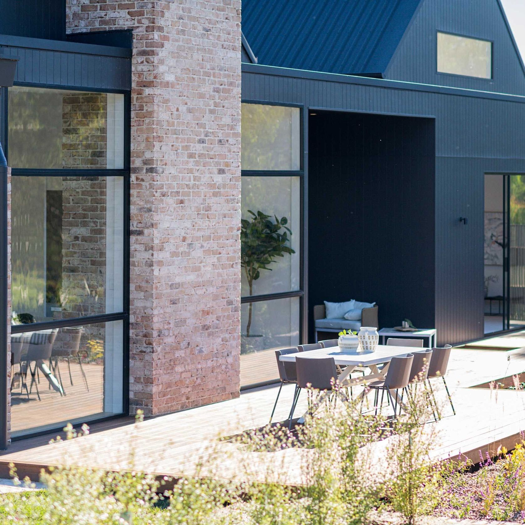 Vantage | Series 755 | ComfortEDGE™ Awning Window gallery detail image