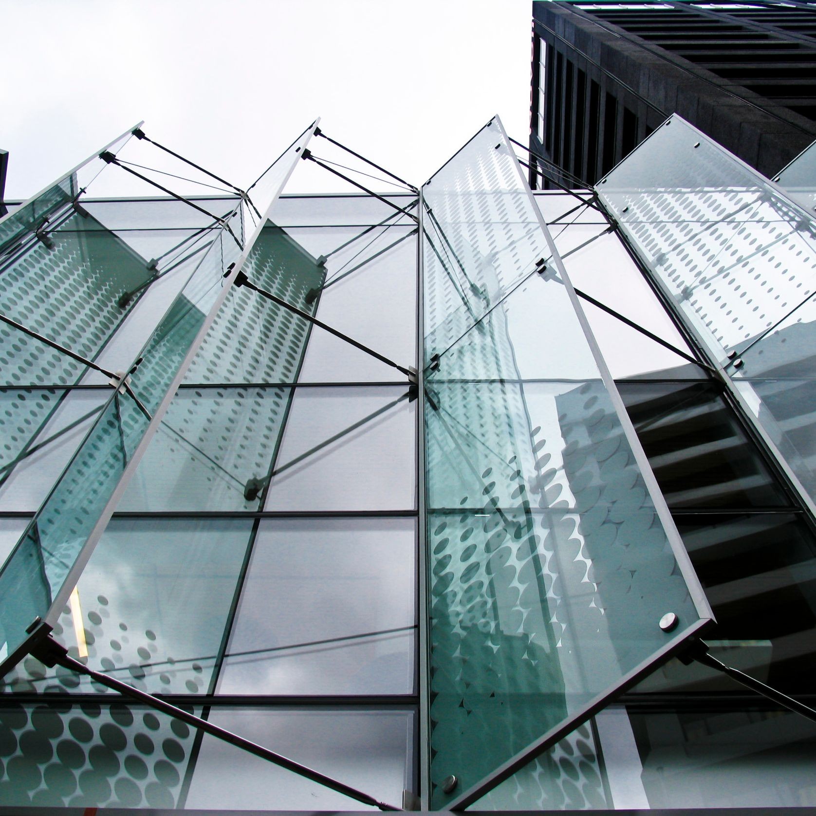 Glass Fins & Louvres gallery detail image