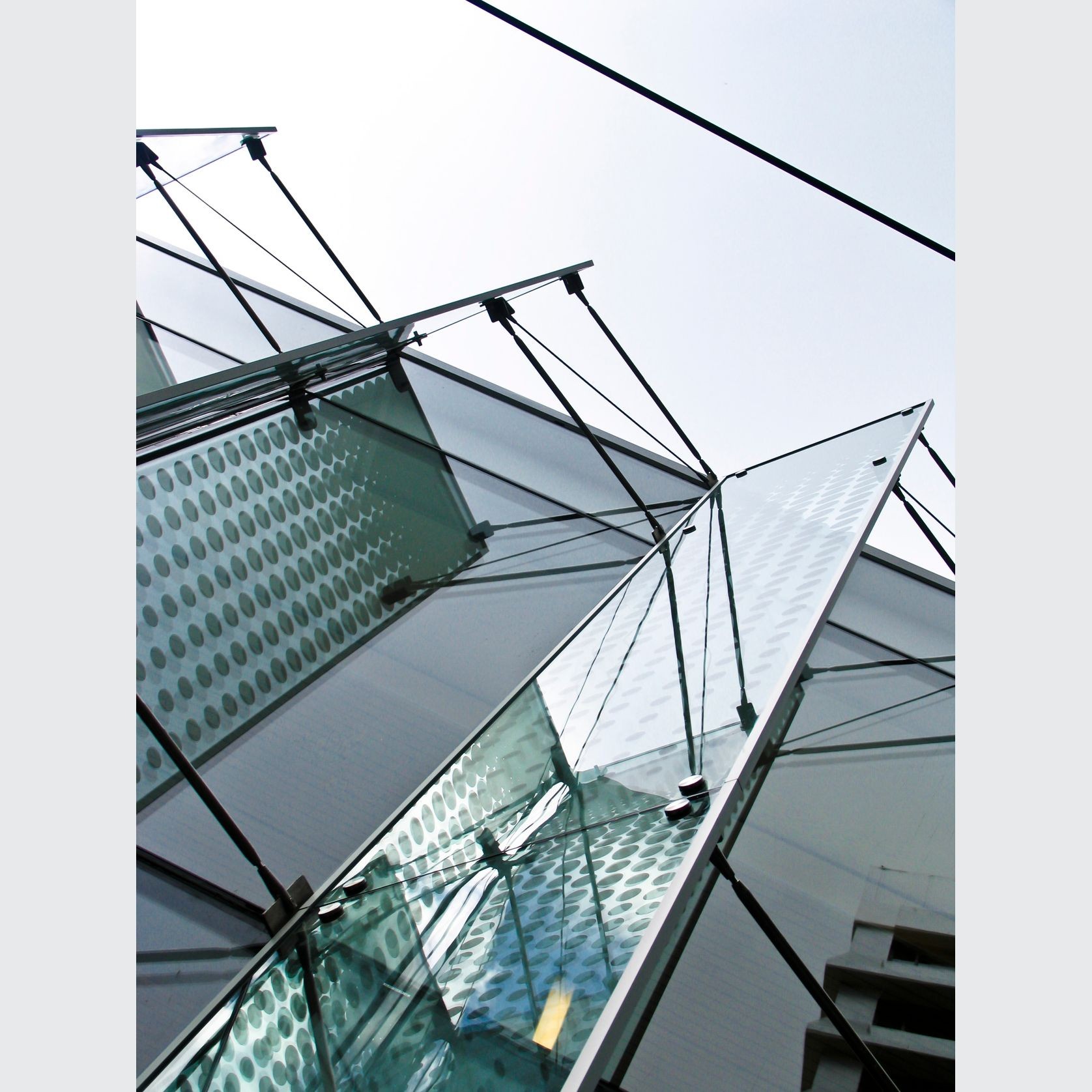 Glass Fins & Louvres gallery detail image